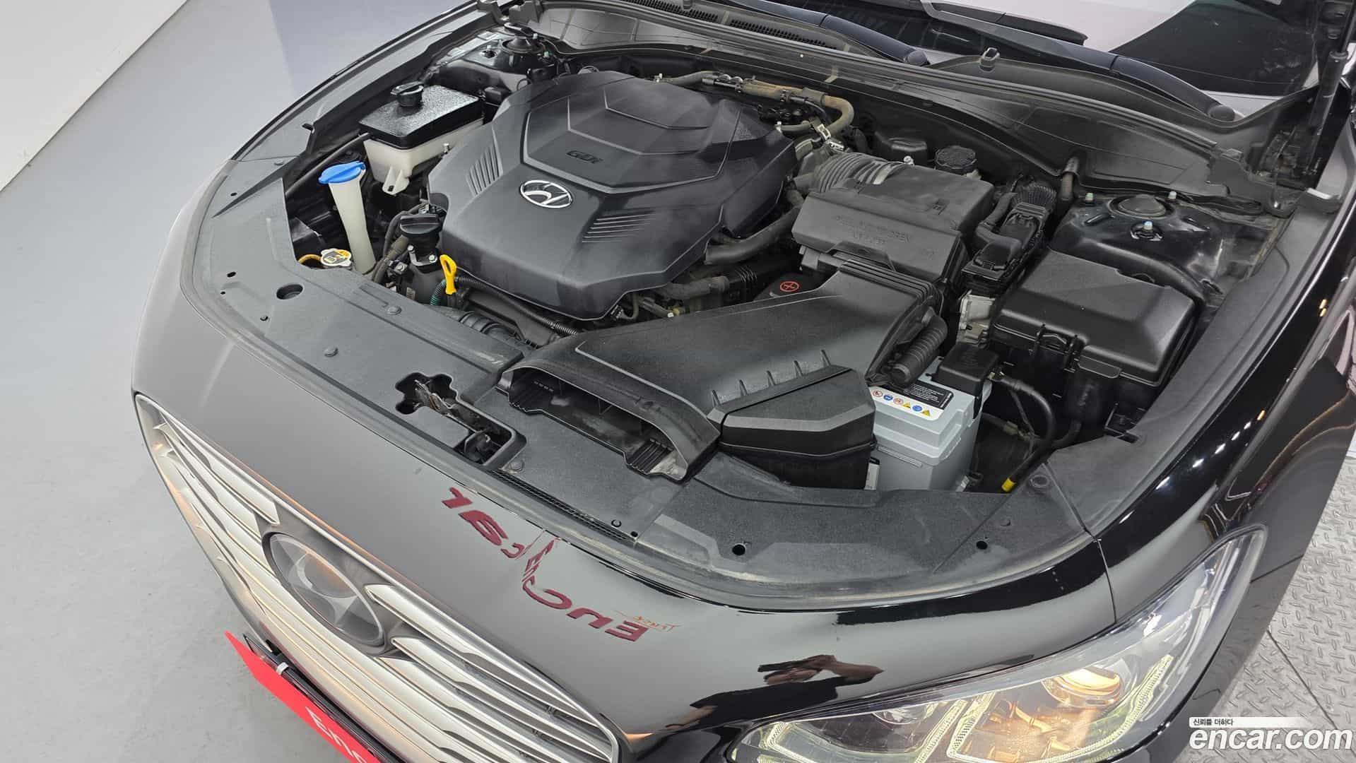 Grandeur Hyundai 2018.1-OUTER-006