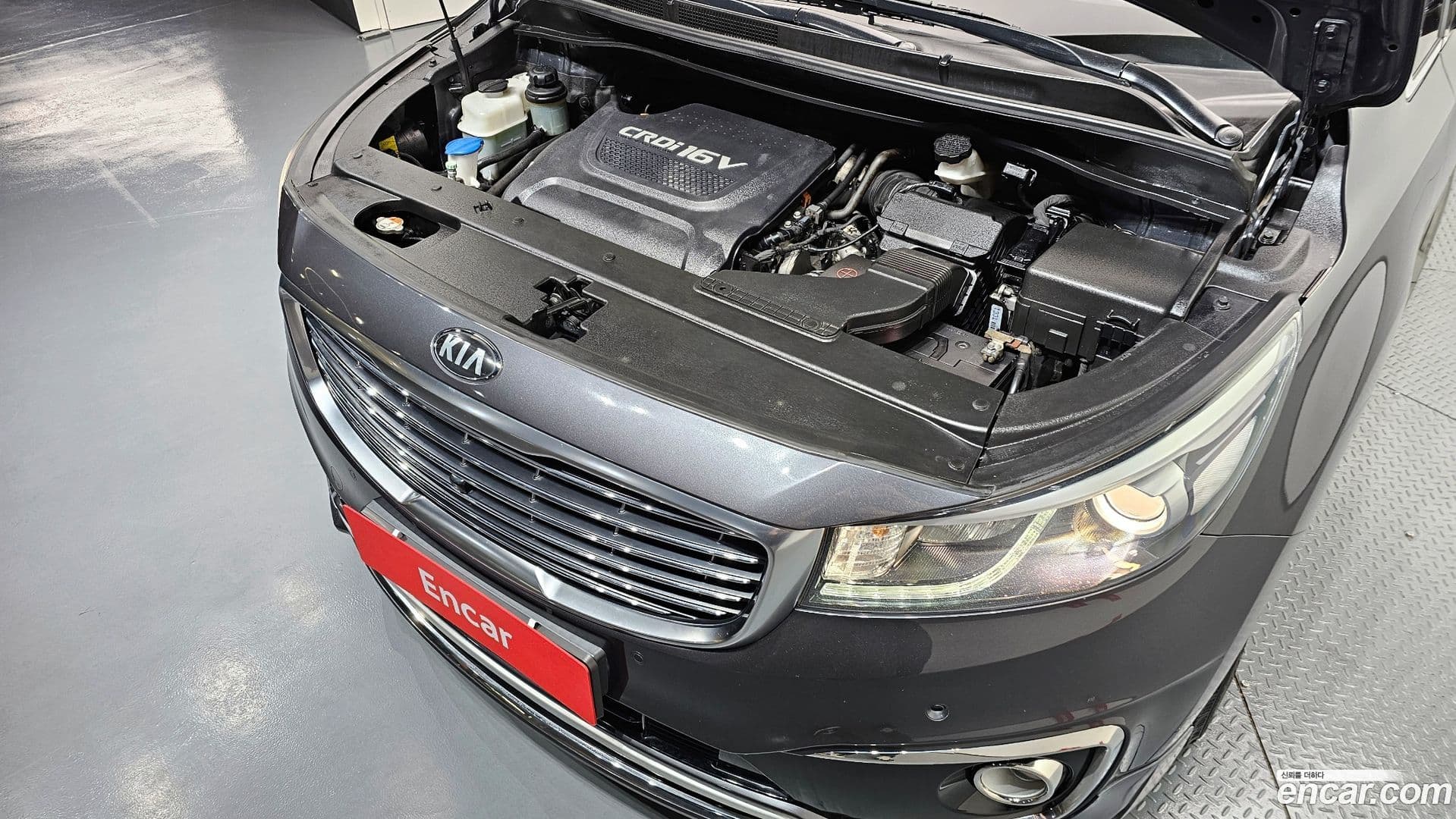 Main__Slider__Photo:Canival Kia 2018.4-5