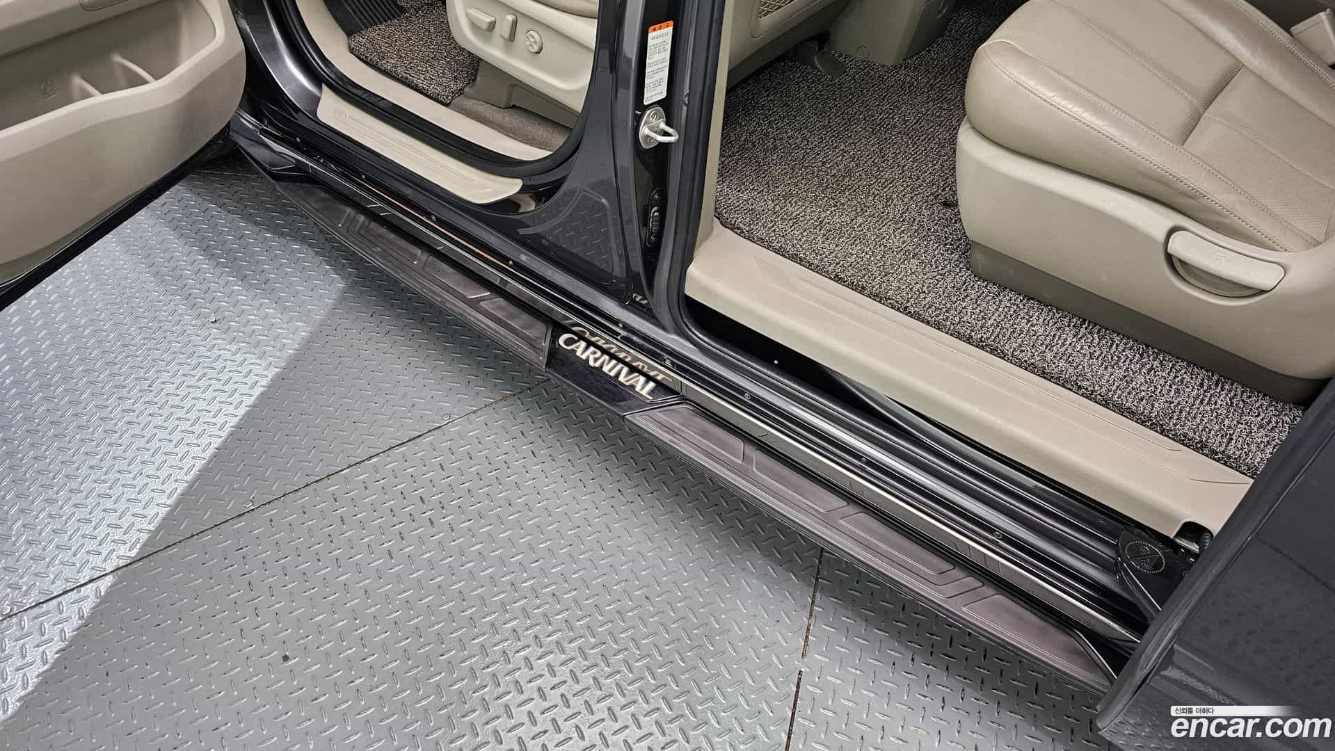 Canival Kia 2018.4-OPTION-048