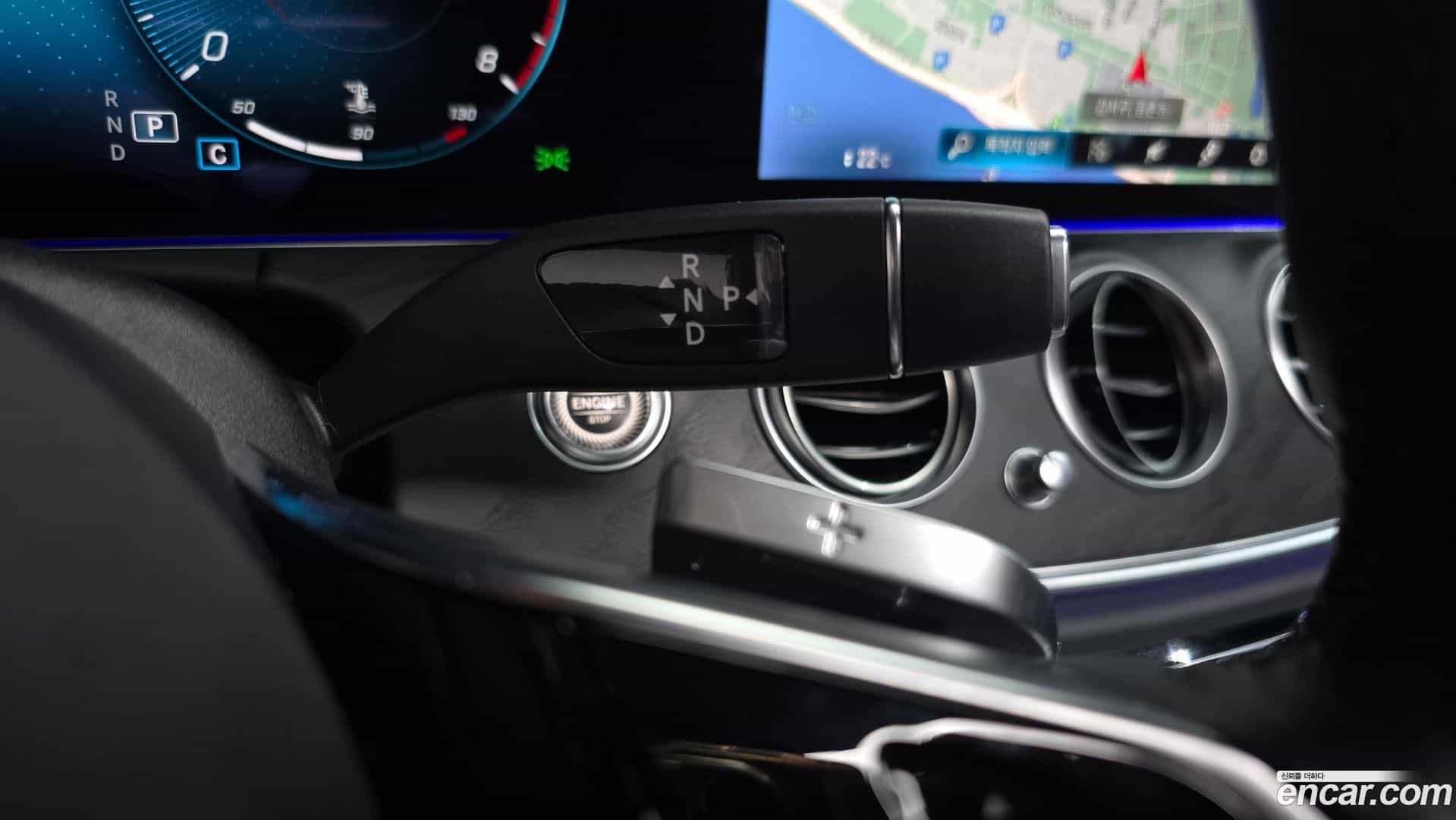 E-Class Mercedes-Benz 2022.1-INNER-009