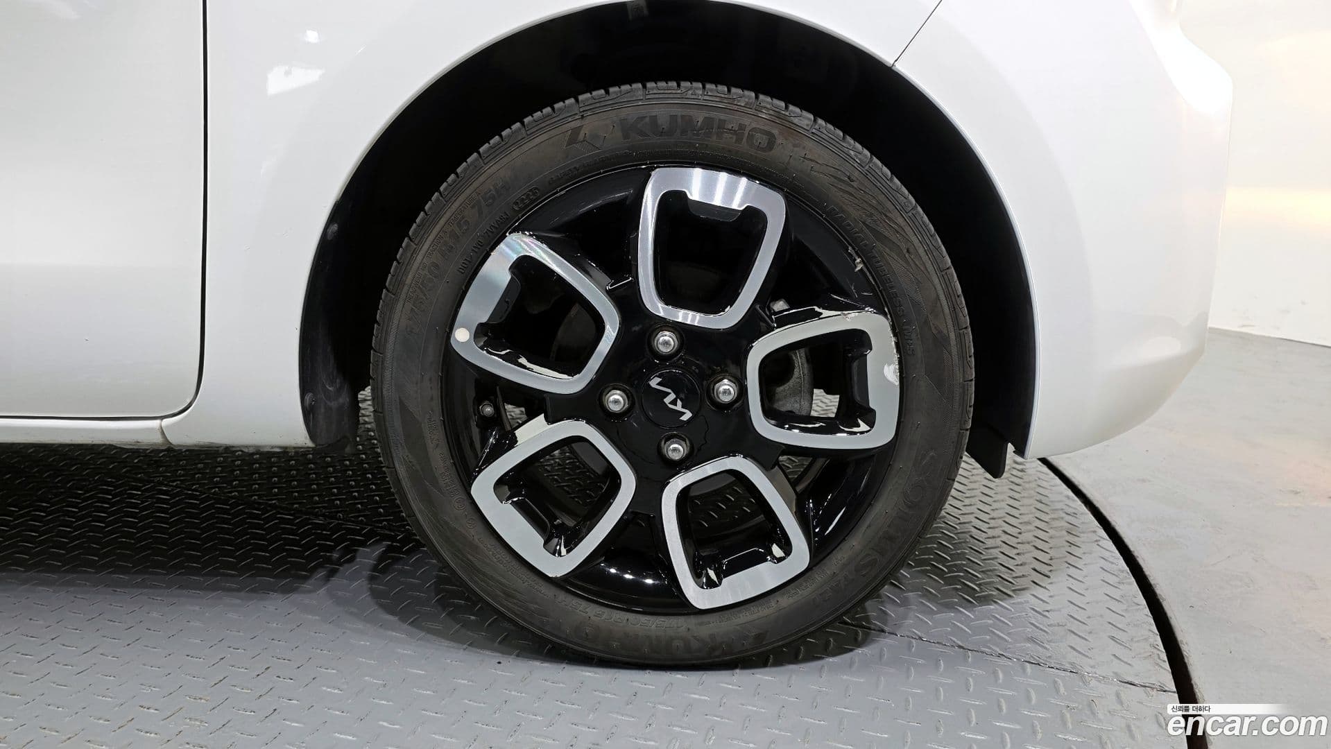 Main__Slider__Photo:RAY Kia 2022.8-20