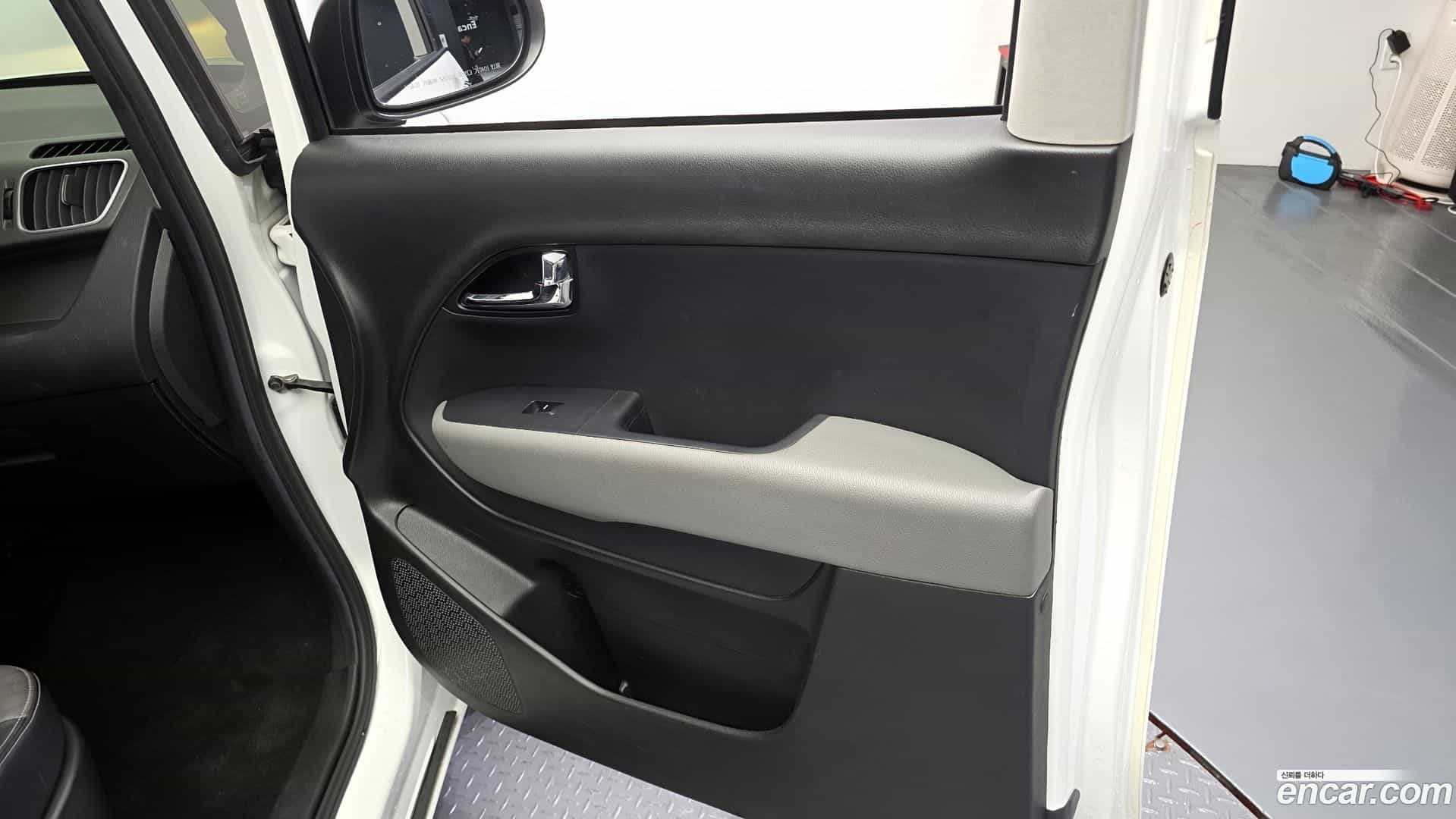 RAY Kia 2022.8-INNER-034