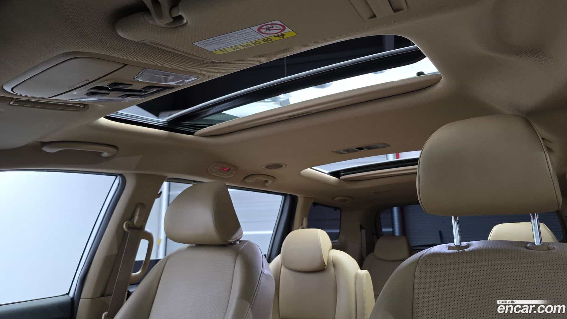 Canival Kia 2018.7-OPTION-023