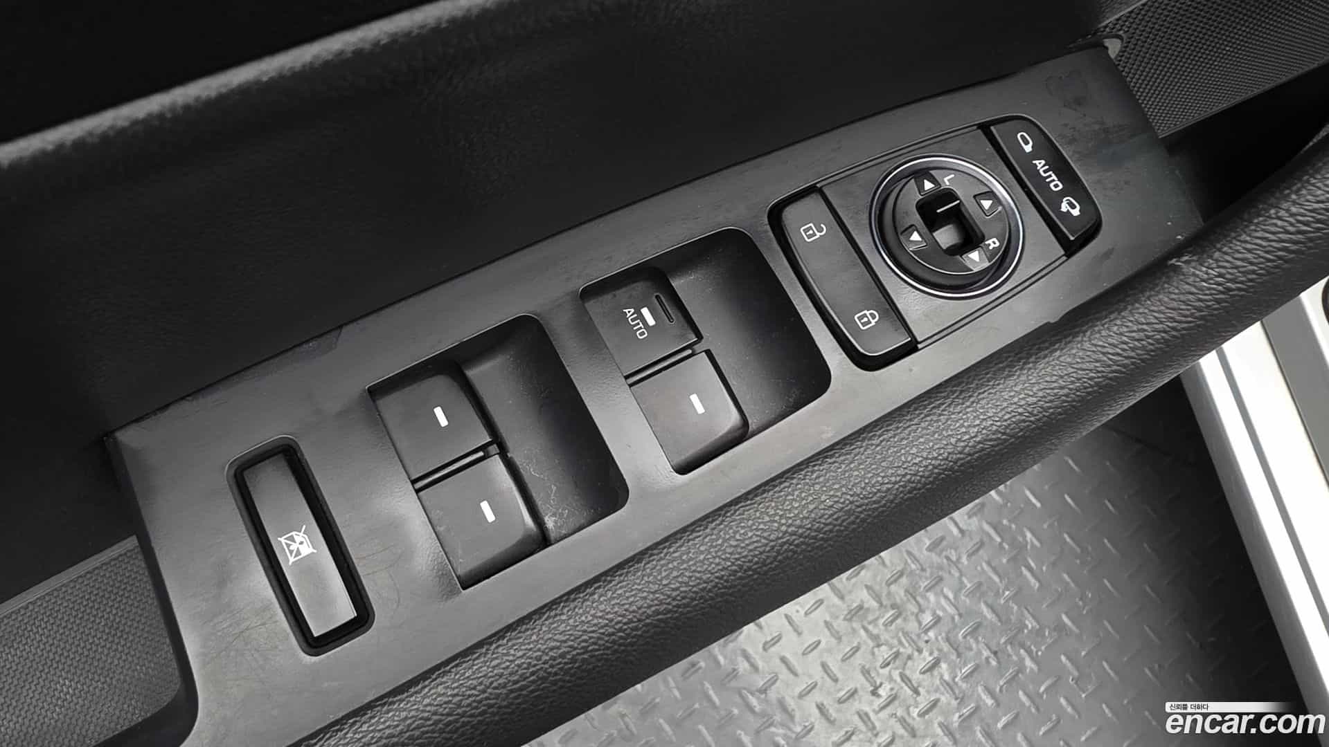 Sonata Hyundai 2015.10-OPTION-018