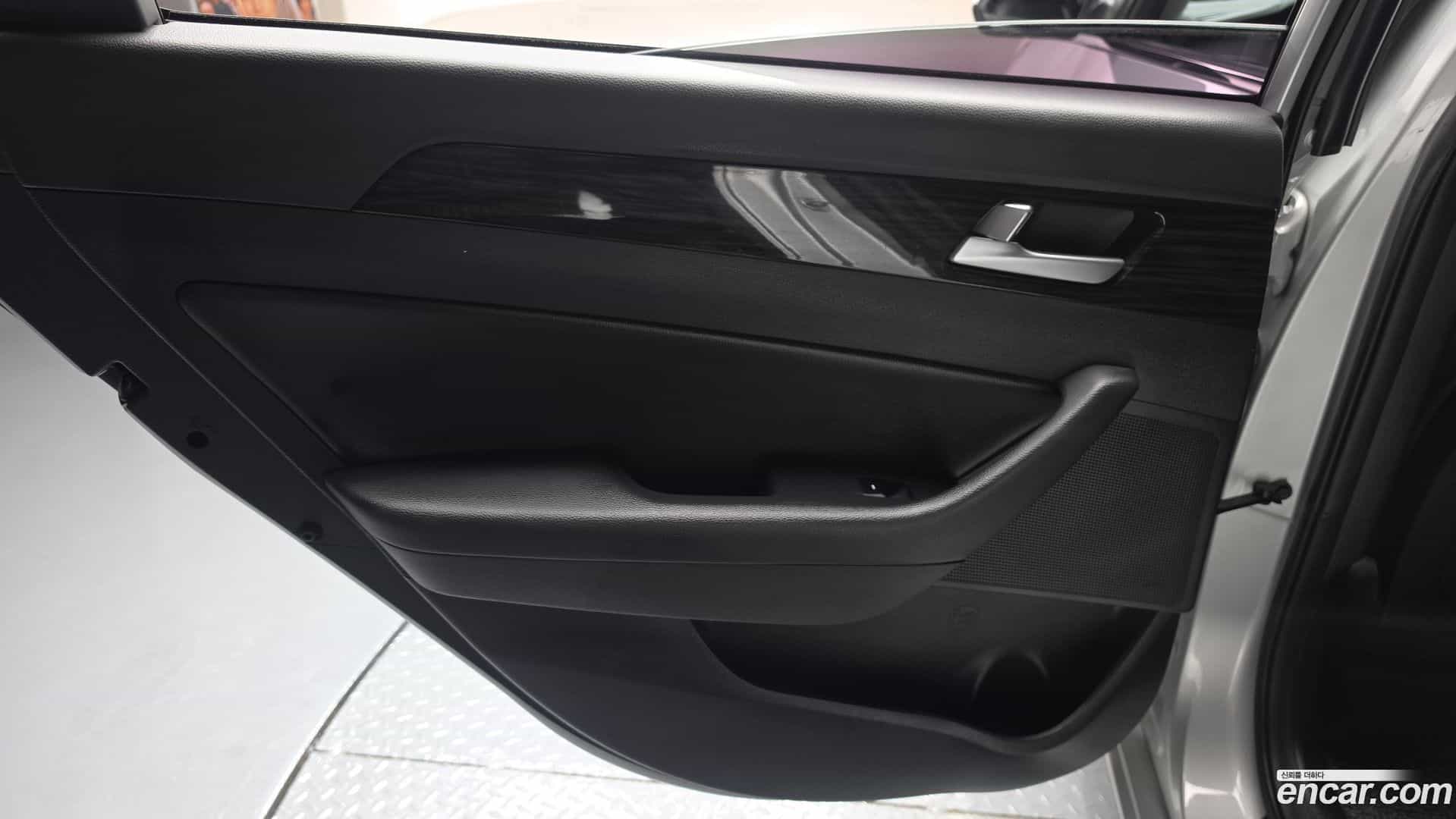 Sonata Hyundai 2015.10-INNER-035