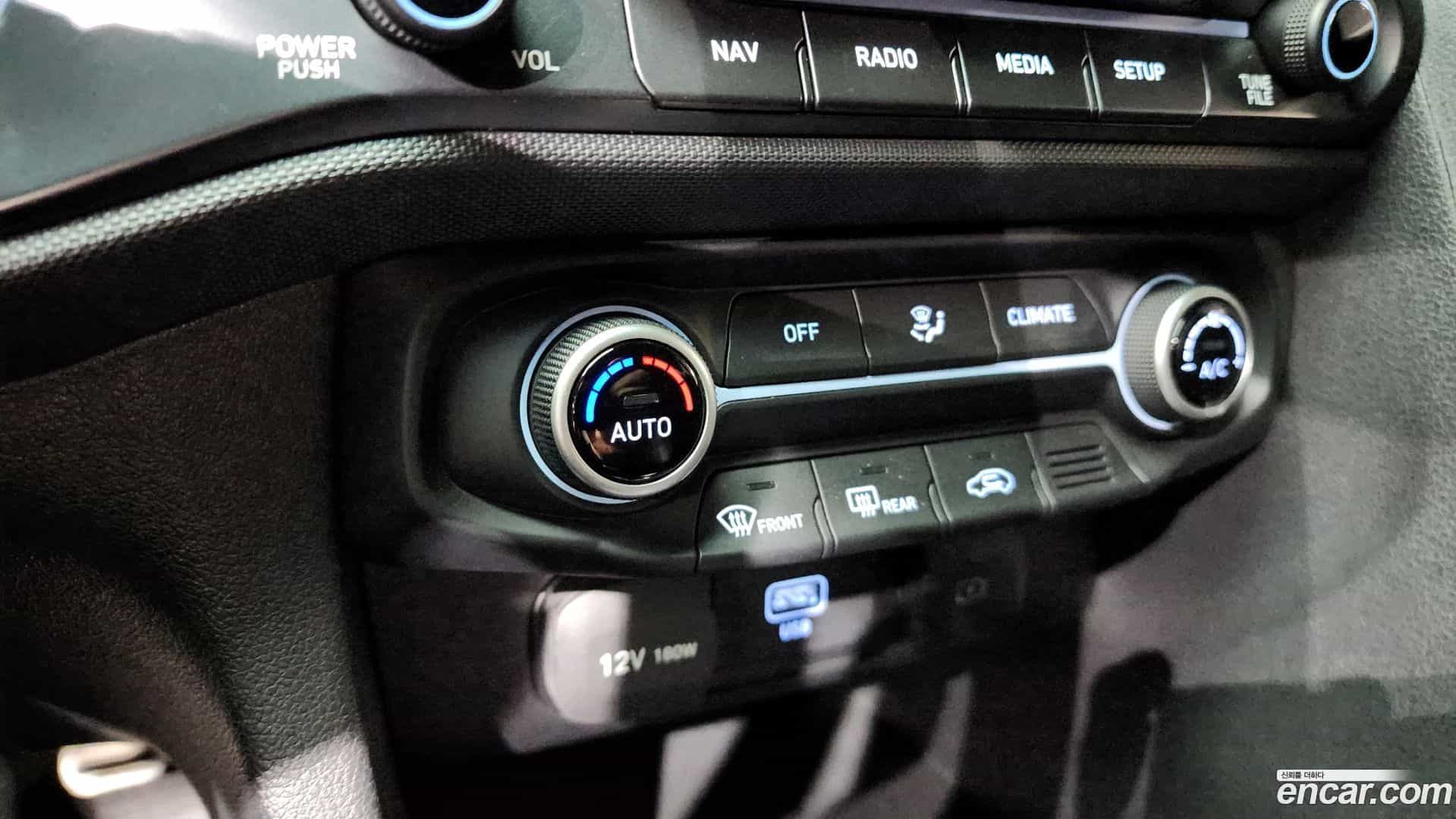 Veloster Hyundai 2022.2-OPTION-040