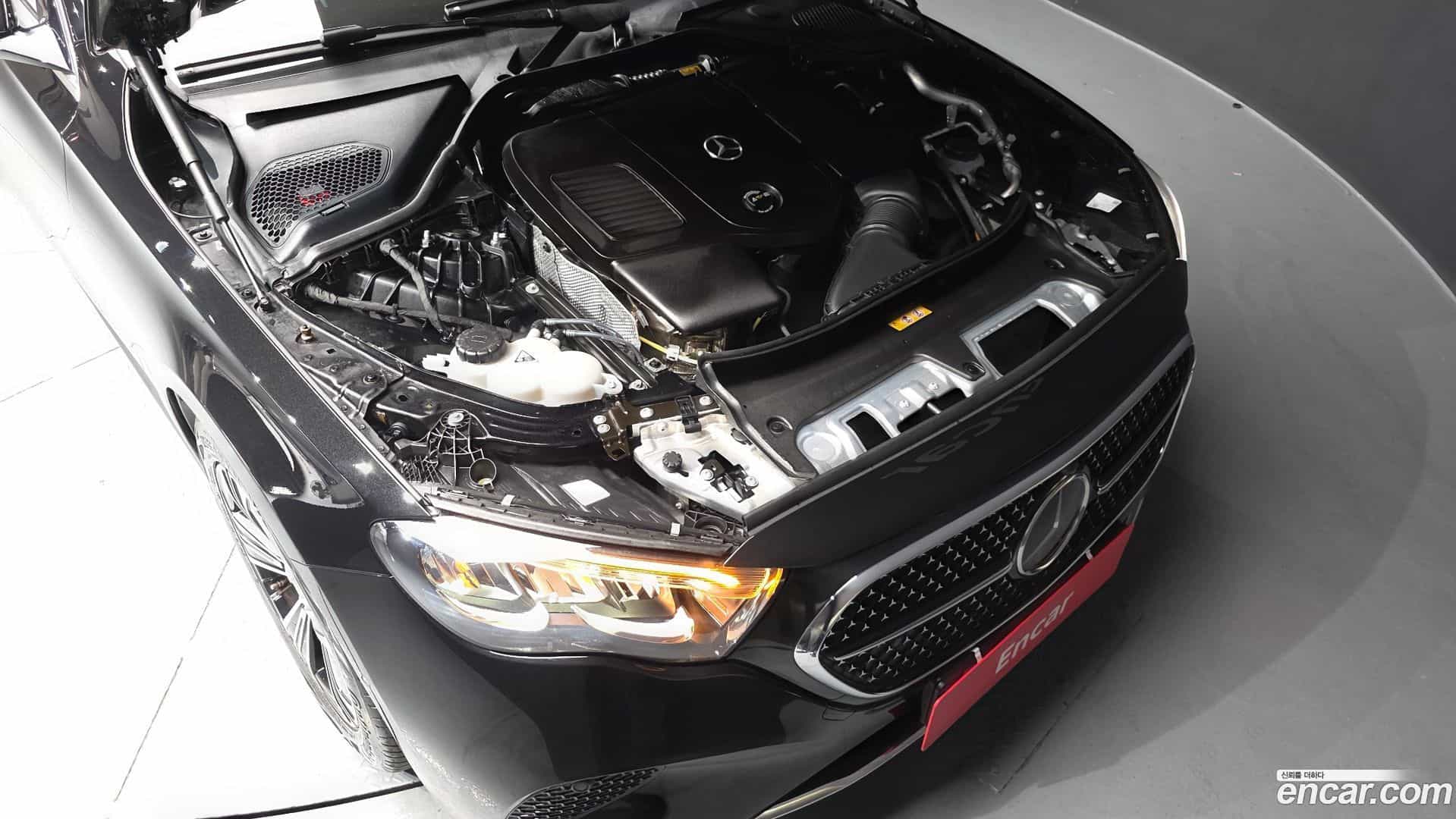 E-Class Mercedes-Benz 2025.5-OUTER-006