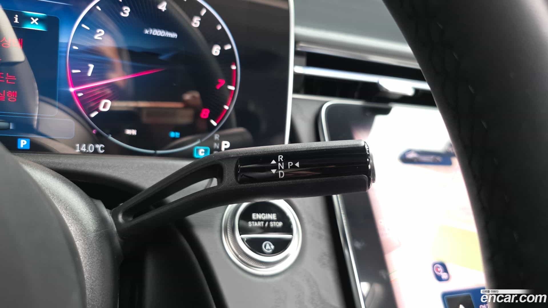 E-Class Mercedes-Benz 2025.5-INNER-009