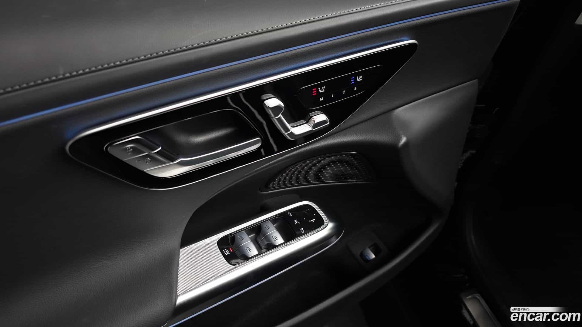 E-Class Mercedes-Benz 2025.5-OPTION-042