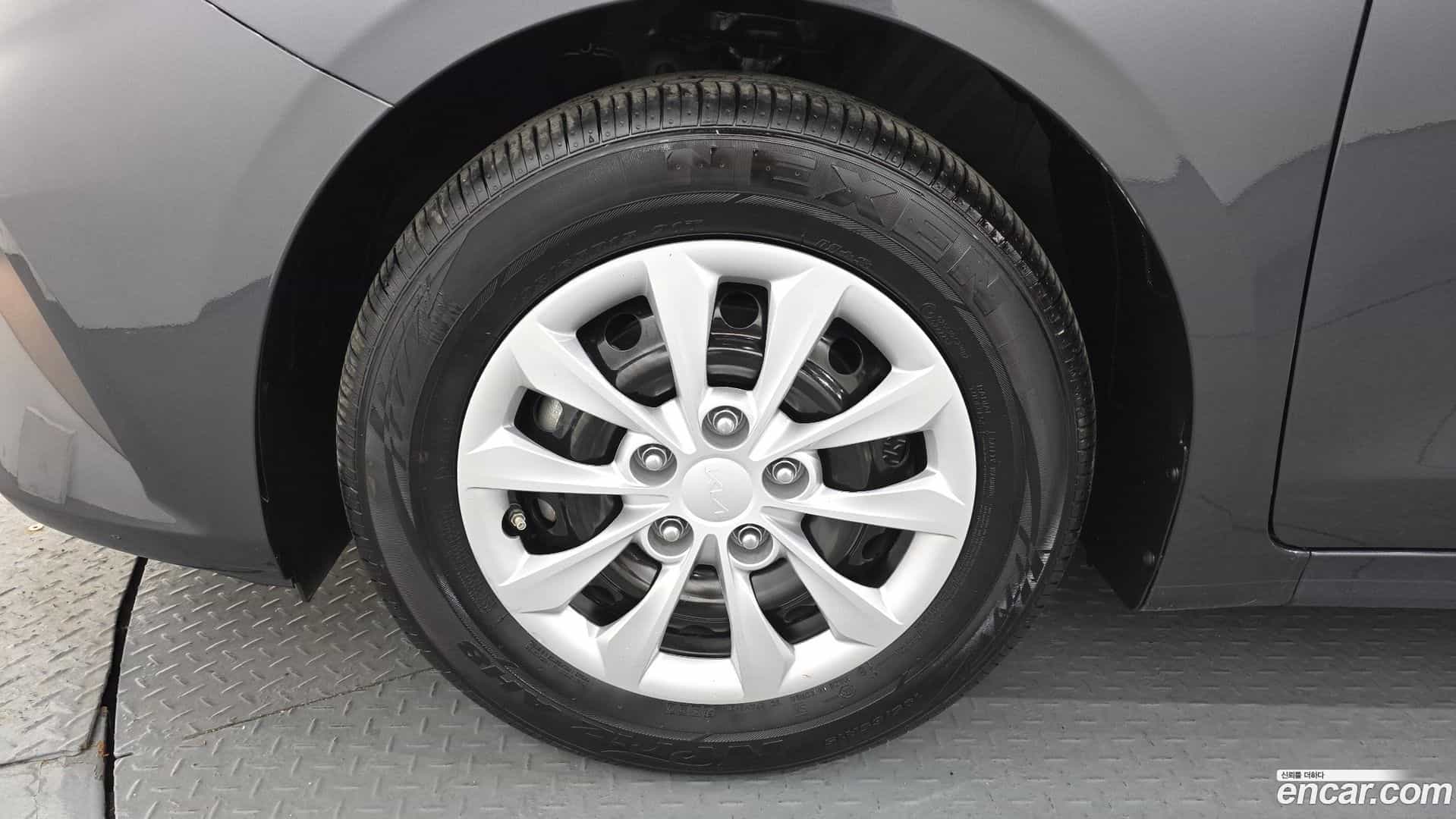 K3 Kia 2023.1-OUTER-005