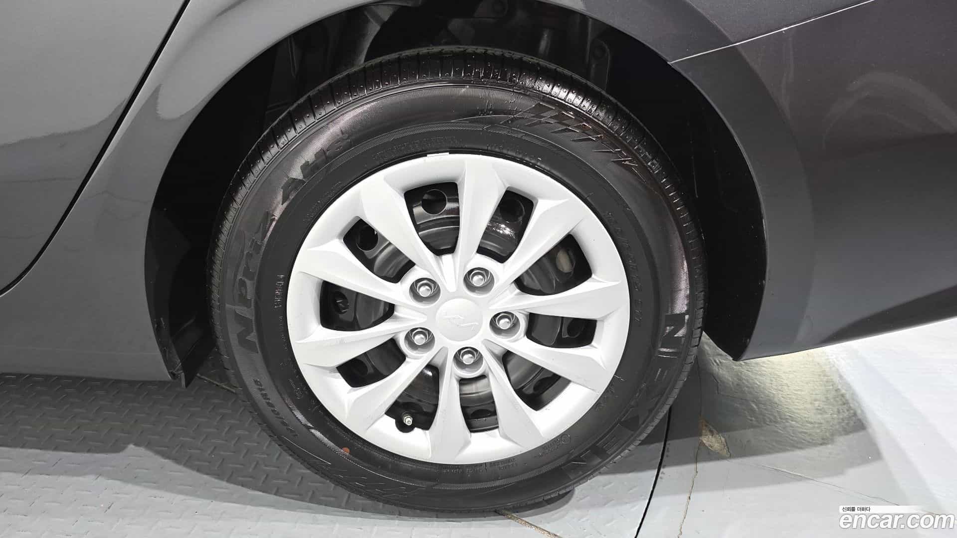 K3 Kia 2023.1-OUTER-031