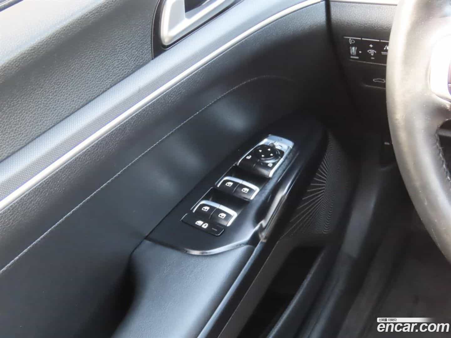 K5 Kia 2021.1-OPTION-017