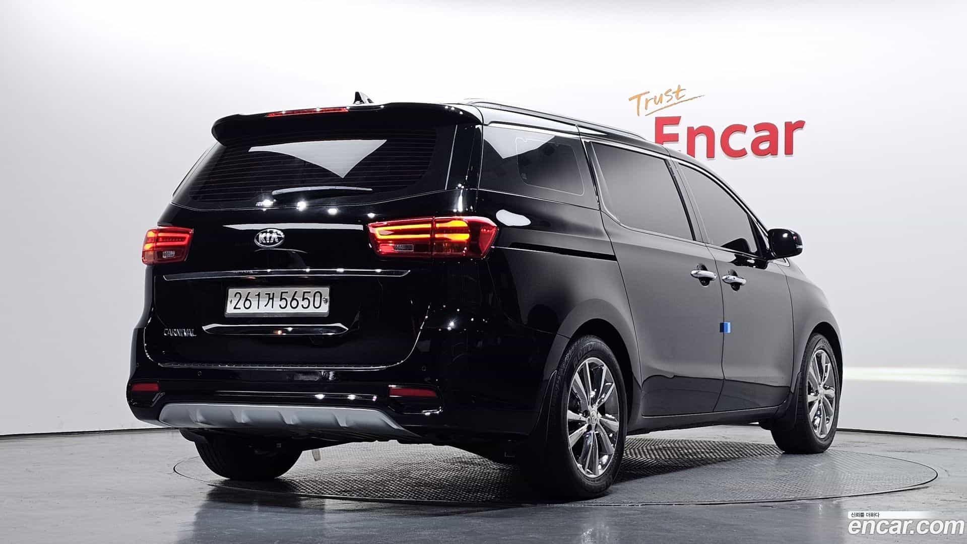 Canival Kia 2020.1-OUTER-002