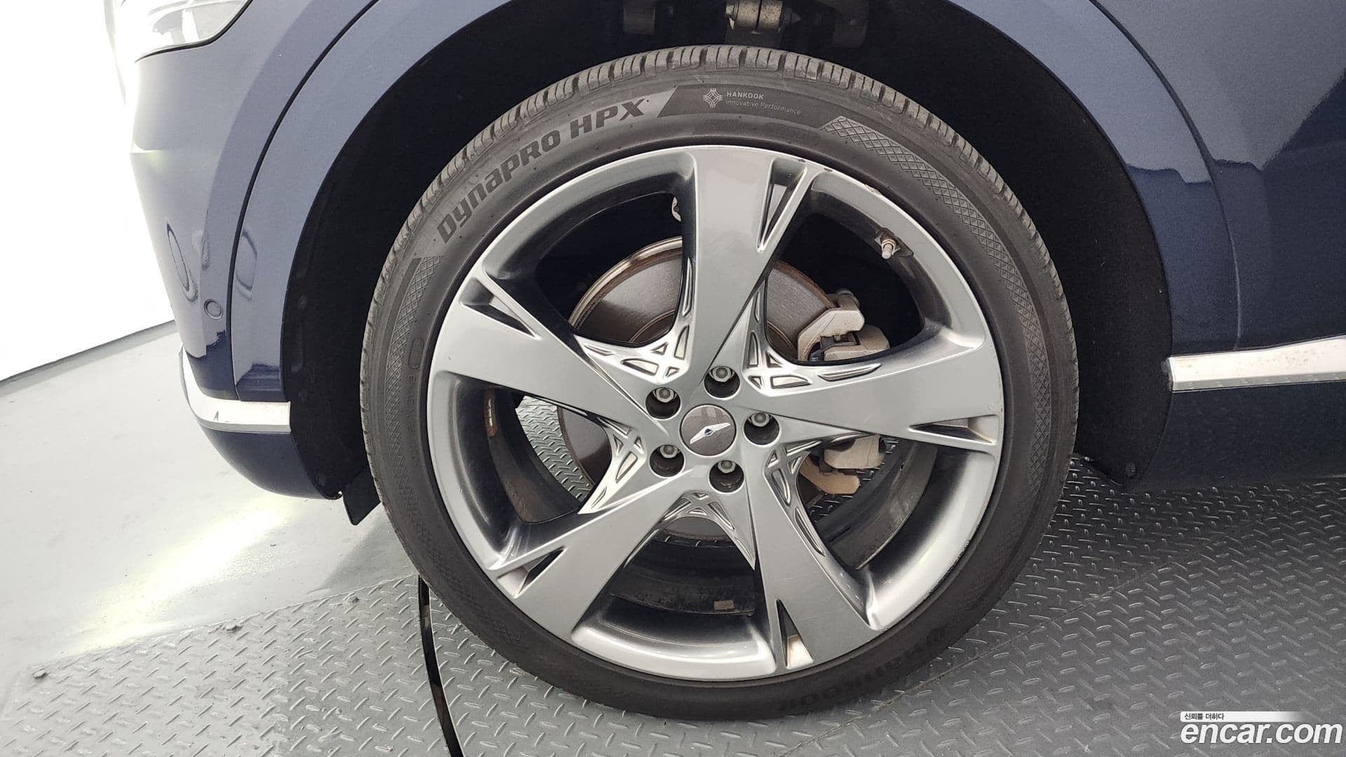 Main__Slider__Photo:GV80 Genesis 2020.10-4