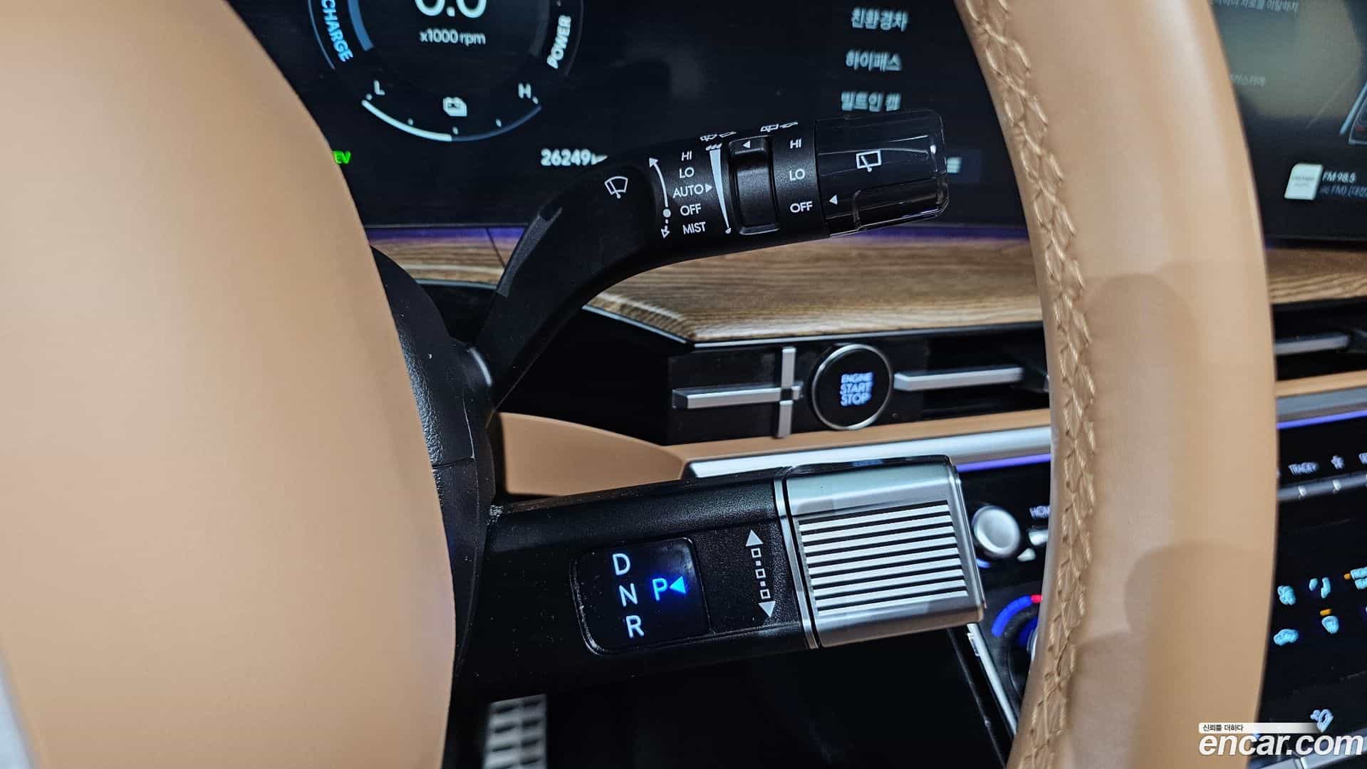 Santafe Hyundai 2023.10-INNER-009