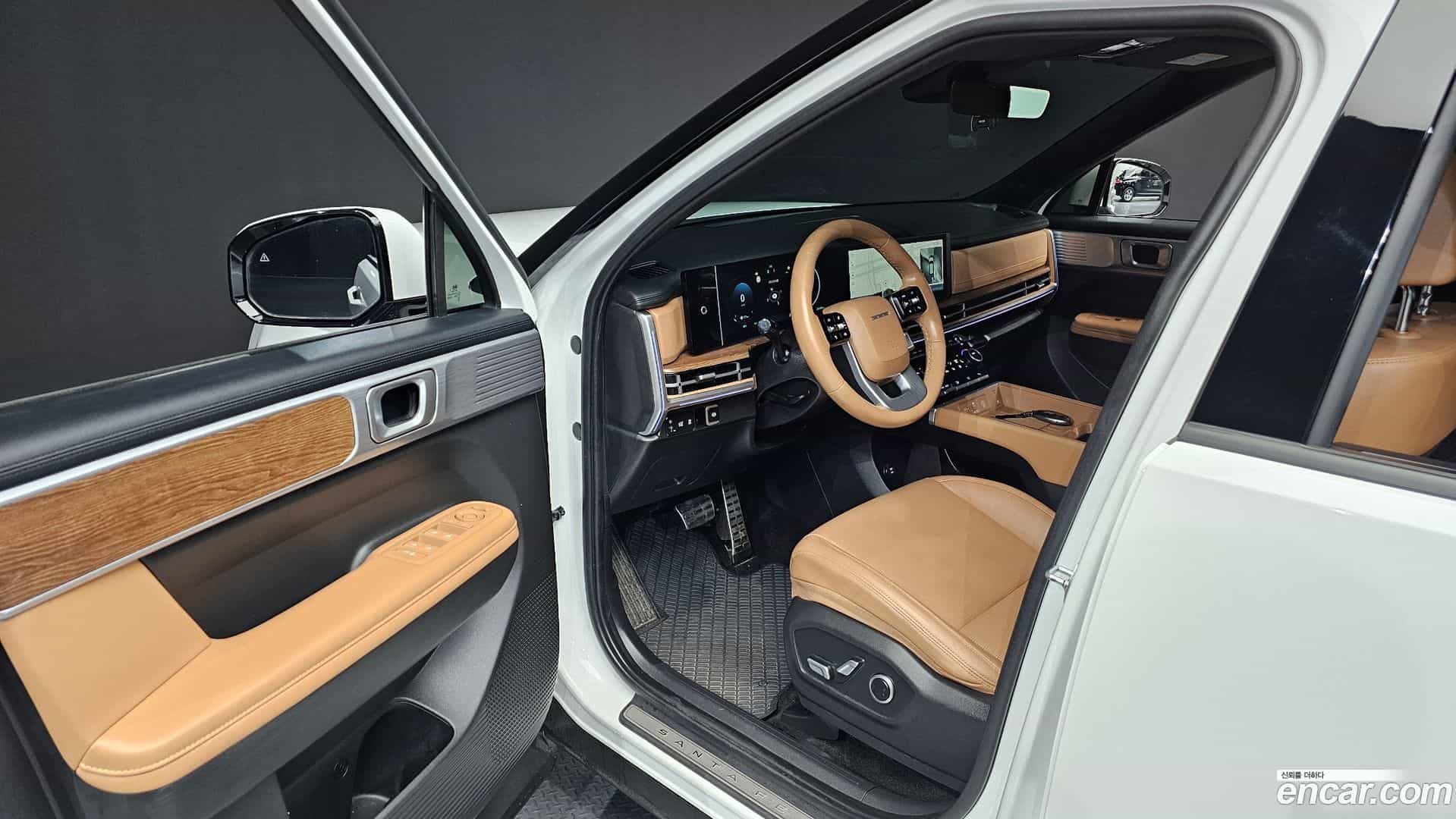 Santafe Hyundai 2023.10-INNER-010