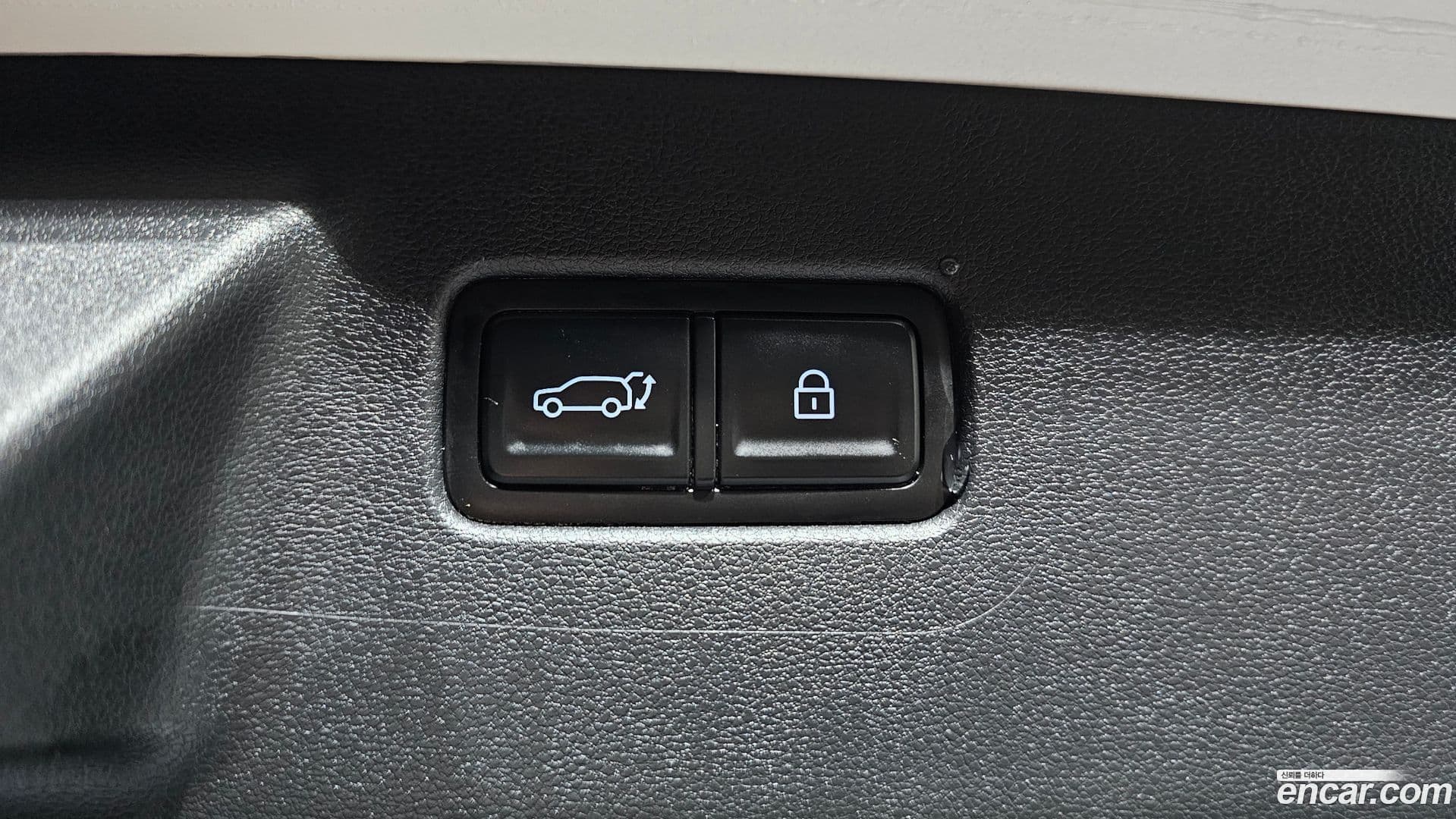 Main__Slider__Photo:Santafe Hyundai 2023.10-19