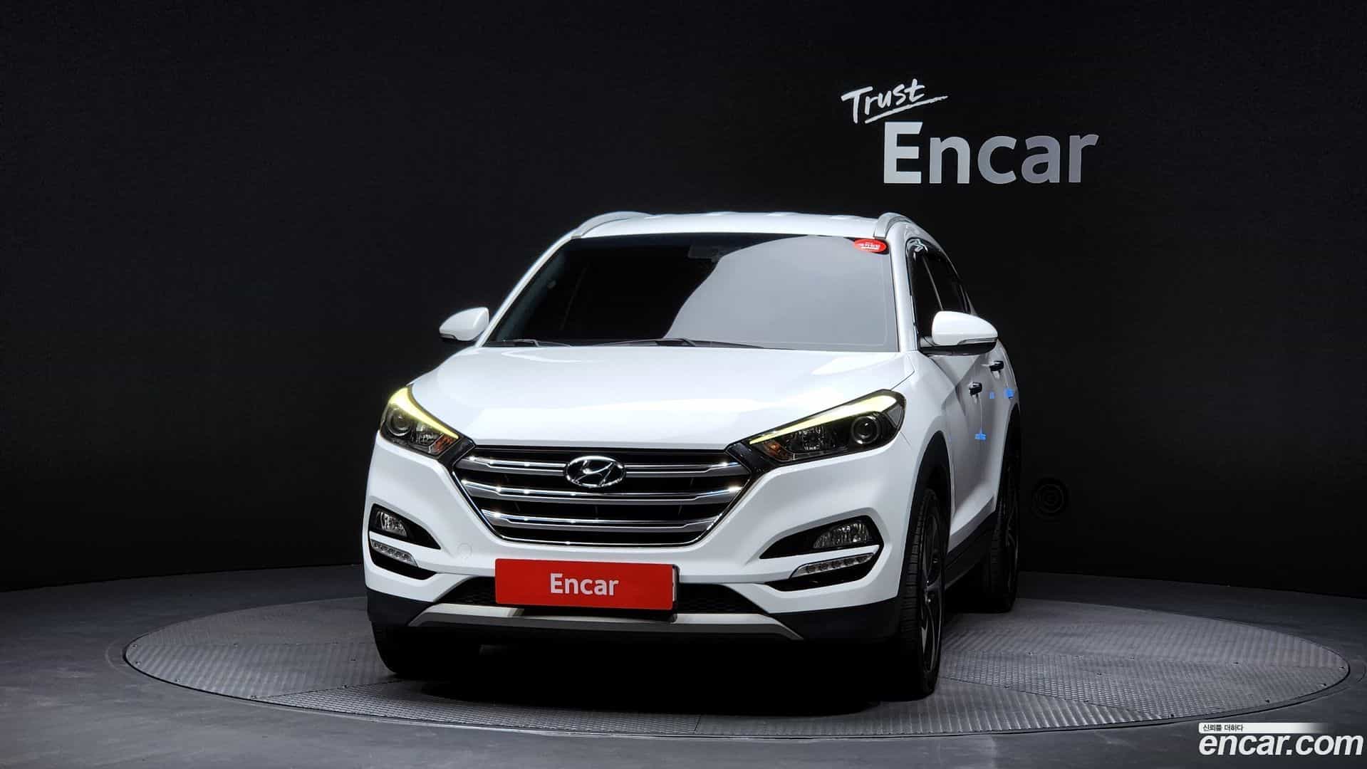 Tucson Hyundai 2016.9-OUTER-003