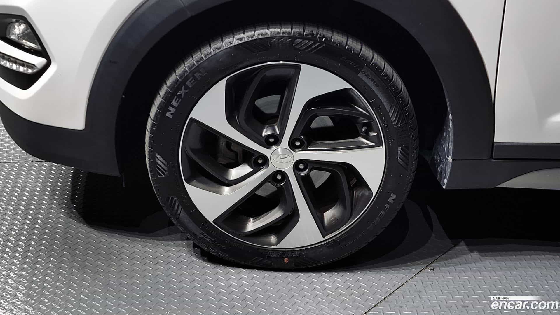 Tucson Hyundai 2016.9-OUTER-005