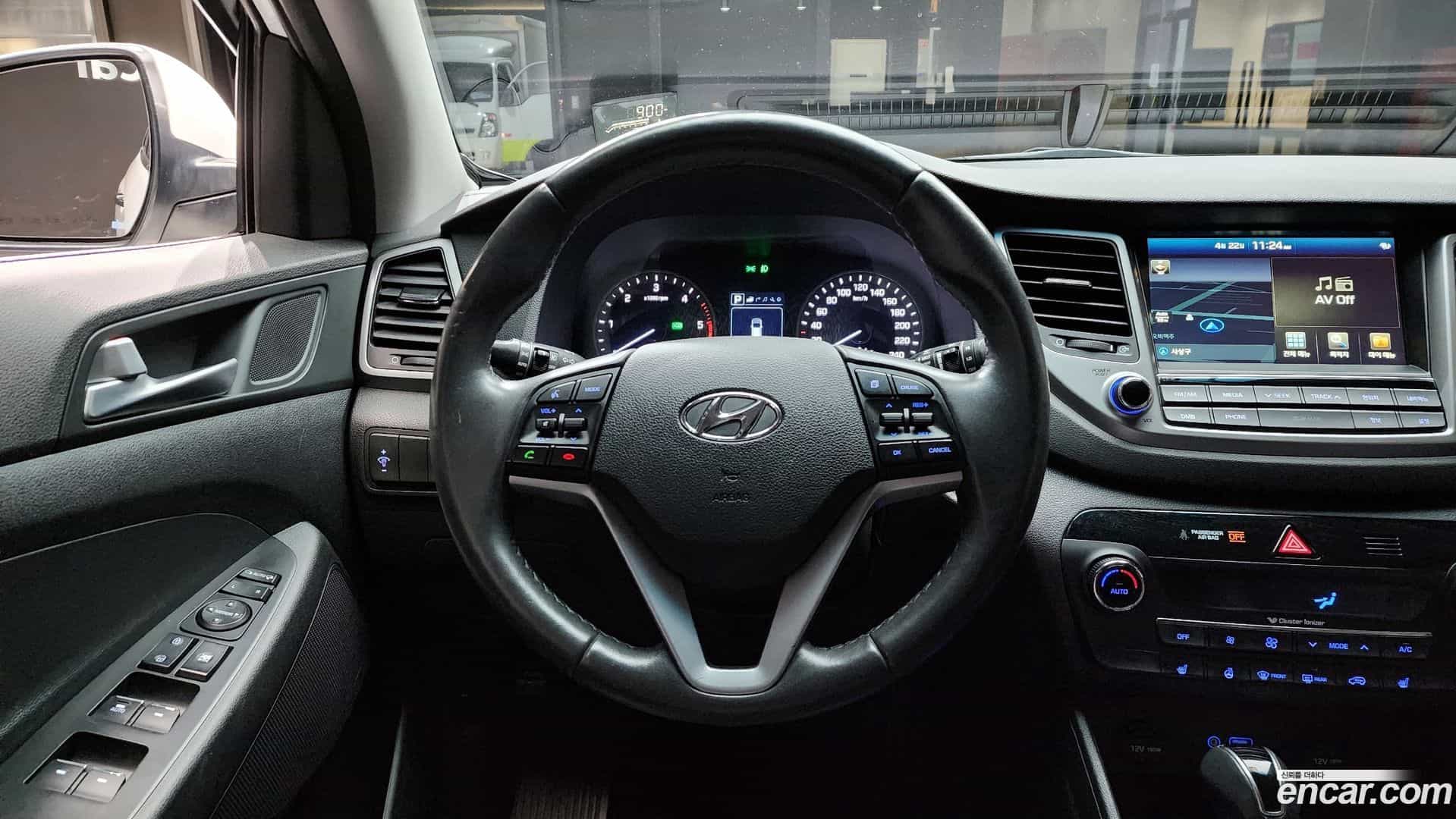 Tucson Hyundai 2016.9-OPTION-017