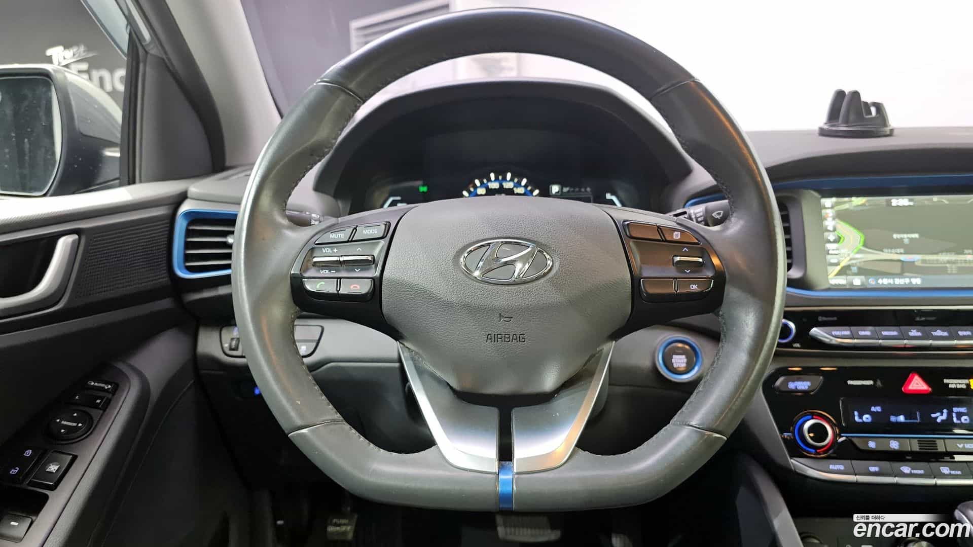 Ioniq Hyundai 2016.3-OPTION-017