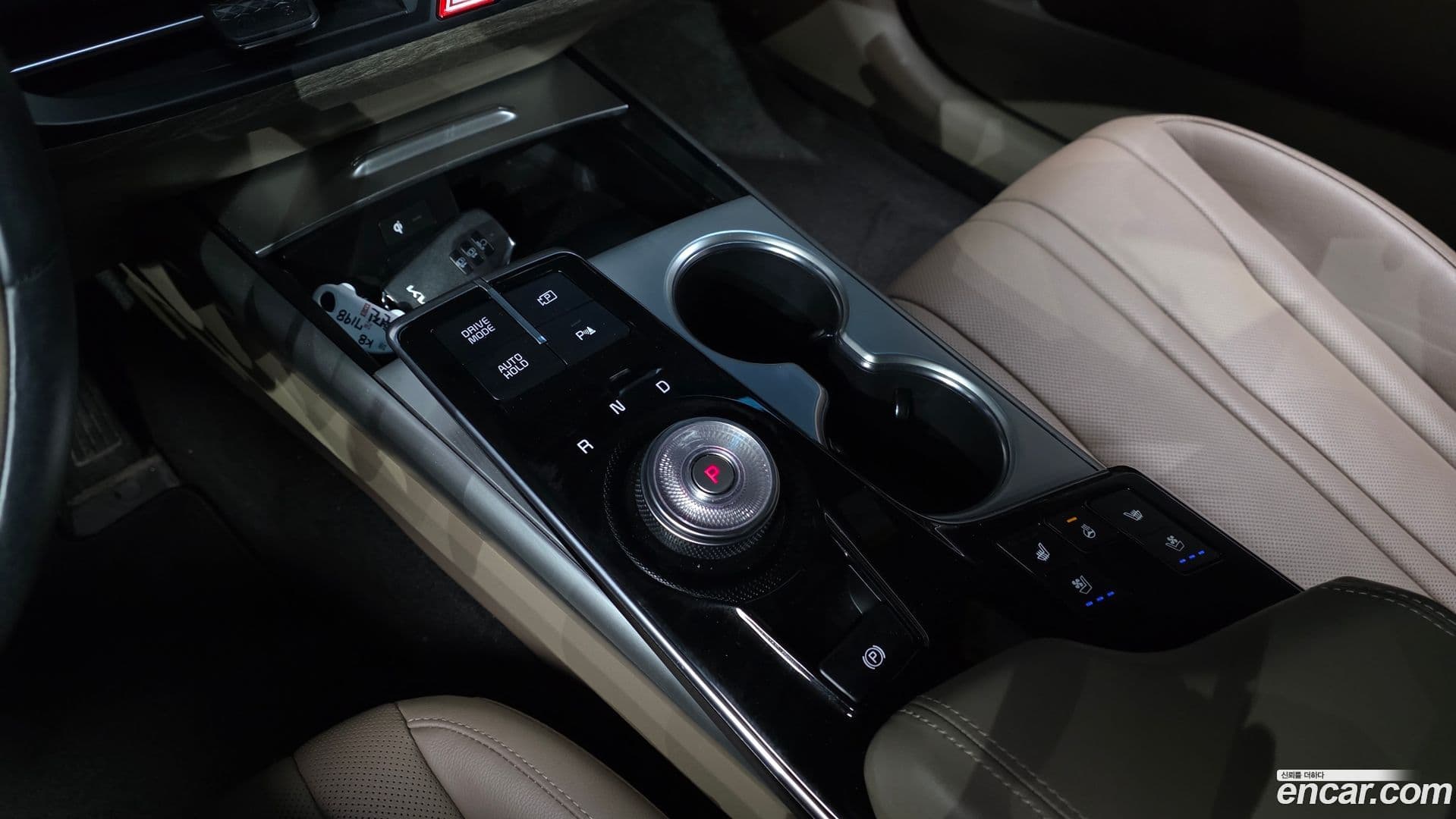 Main__Slider__Photo:K8 Kia 2024.6-8