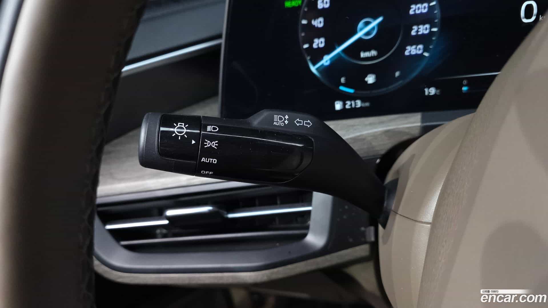 K8 Kia 2024.6-OPTION-046