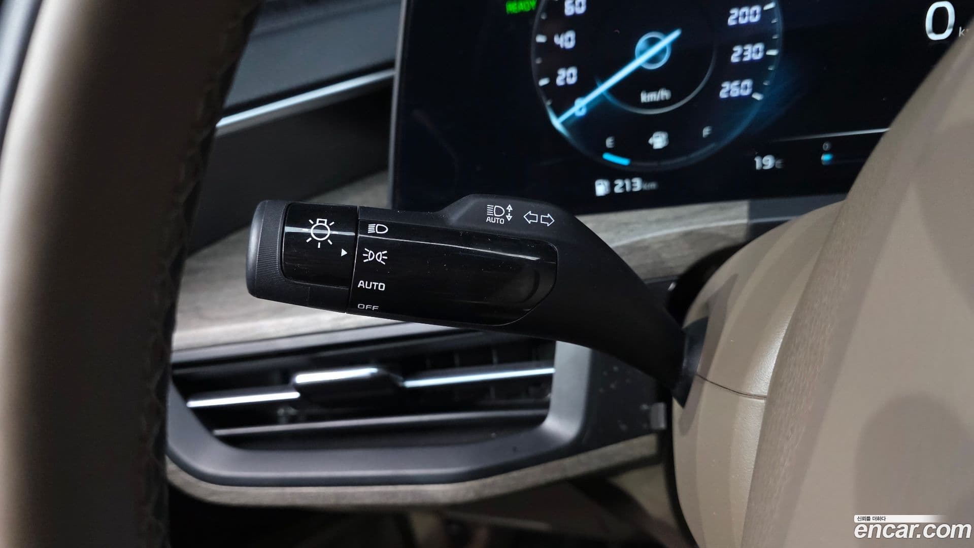 Main__Slider__Photo:K8 Kia 2024.6-32