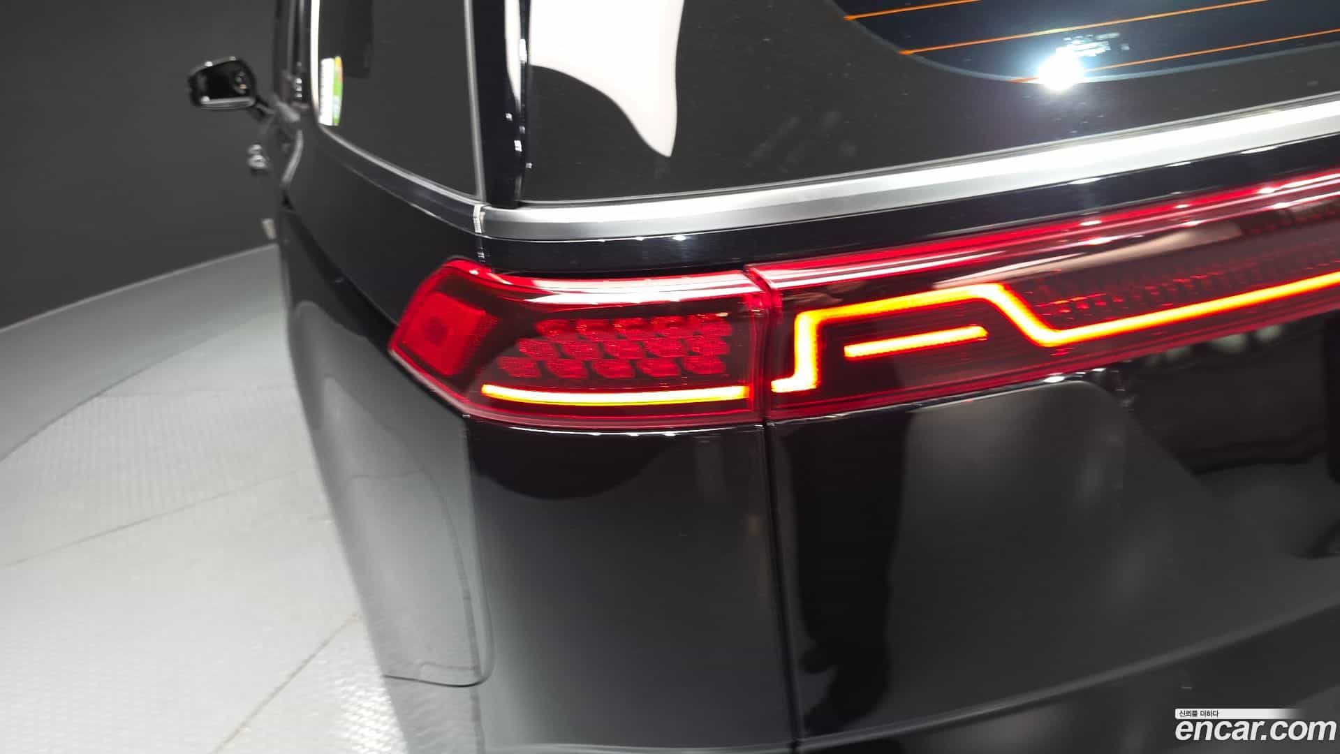 Canival Kia 2022.2-OUTER-033