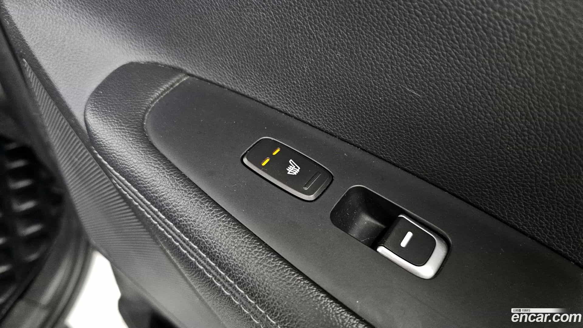 Sorento Kia 2016.5-OPTION-023