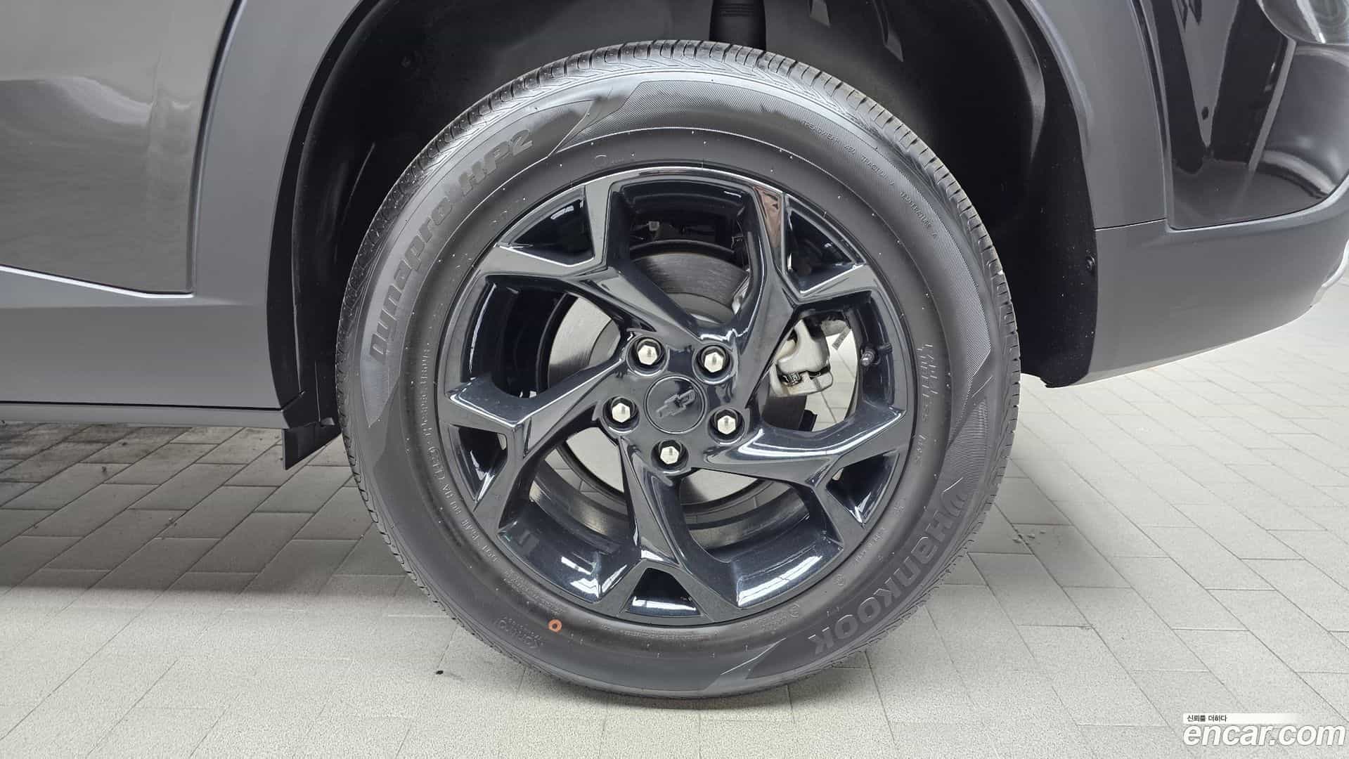 Trax Chevrolet 2023.4-OUTER-031
