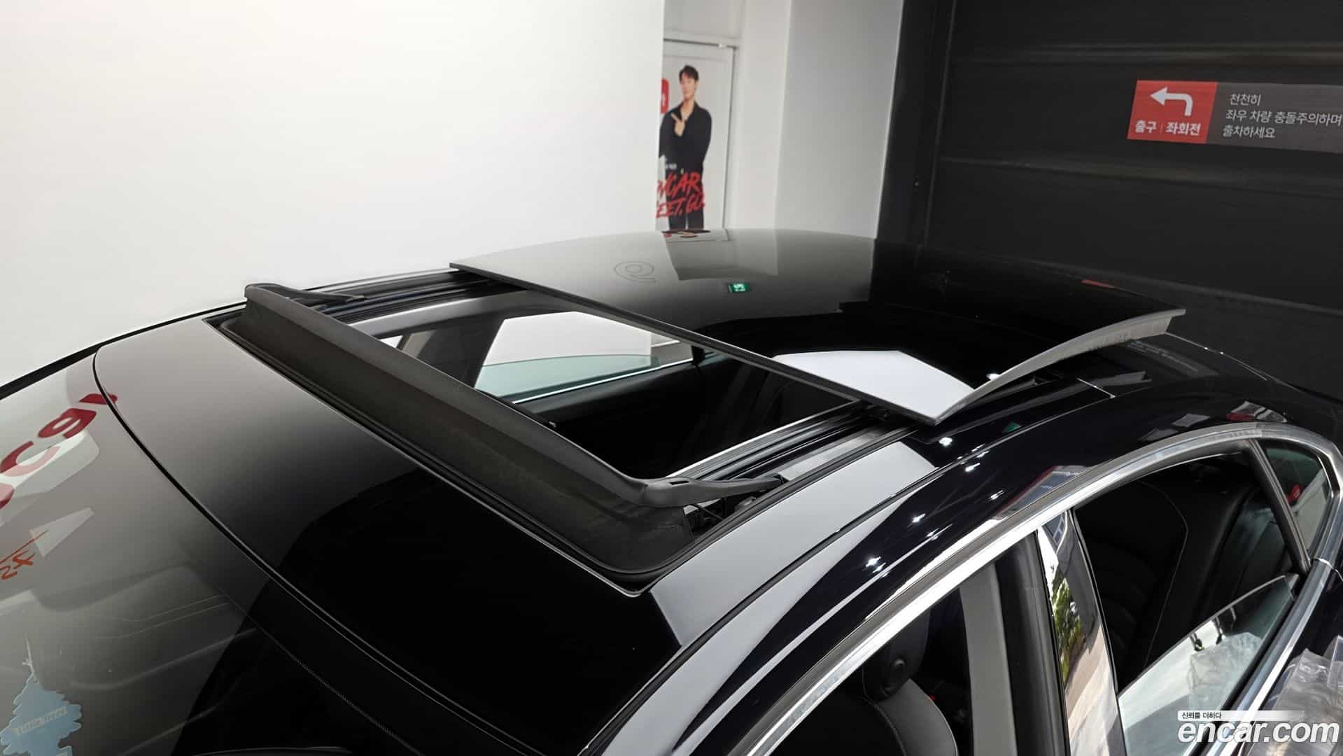 Arteon Volkswagen 2023.10-OPTION-024