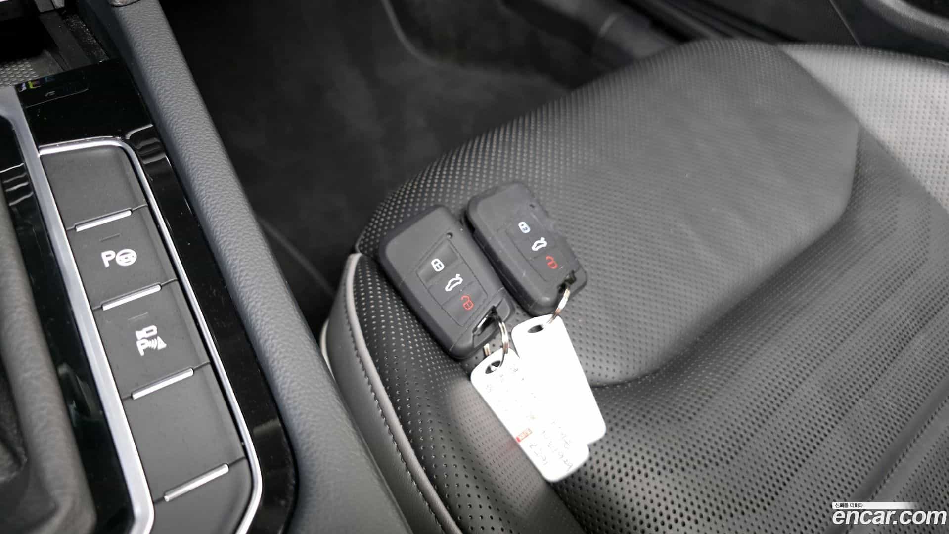 Arteon Volkswagen 2023.10-OPTION-043
