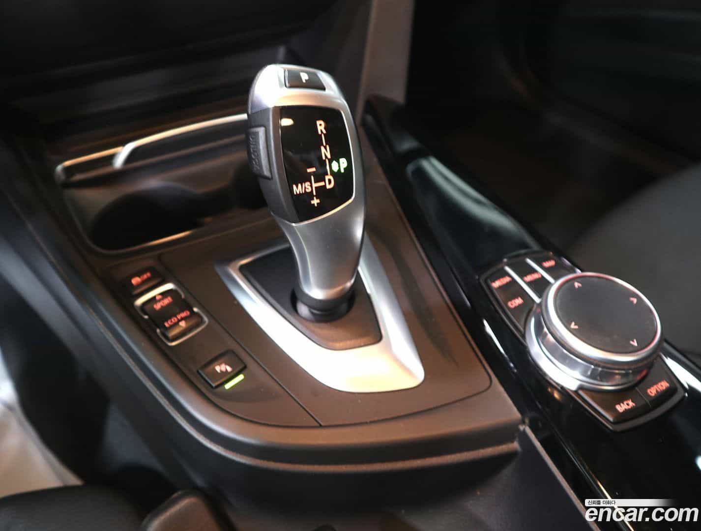 3-Series BMW 2017.4-OPTION-018
