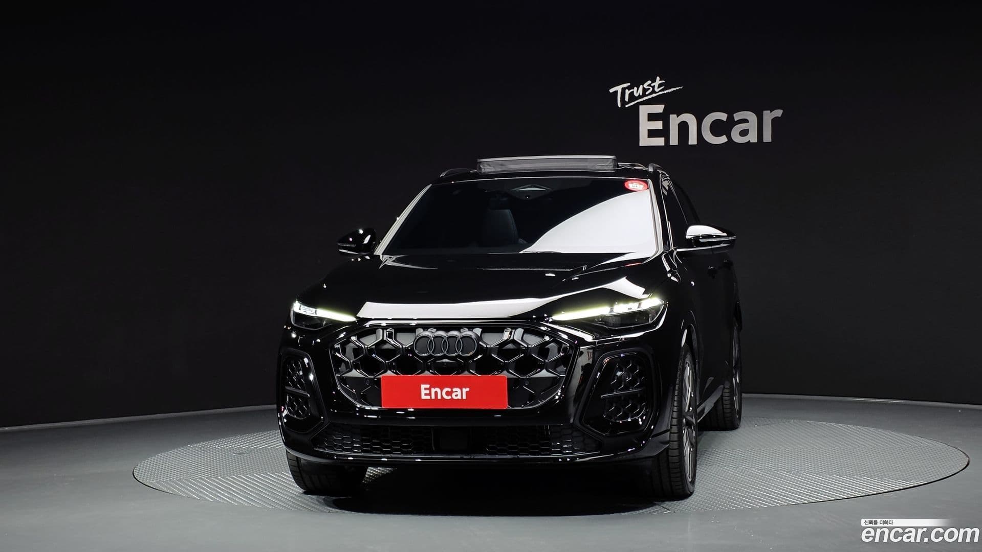 Main__Slider__Photo:Q5 Audi 2025.11-2