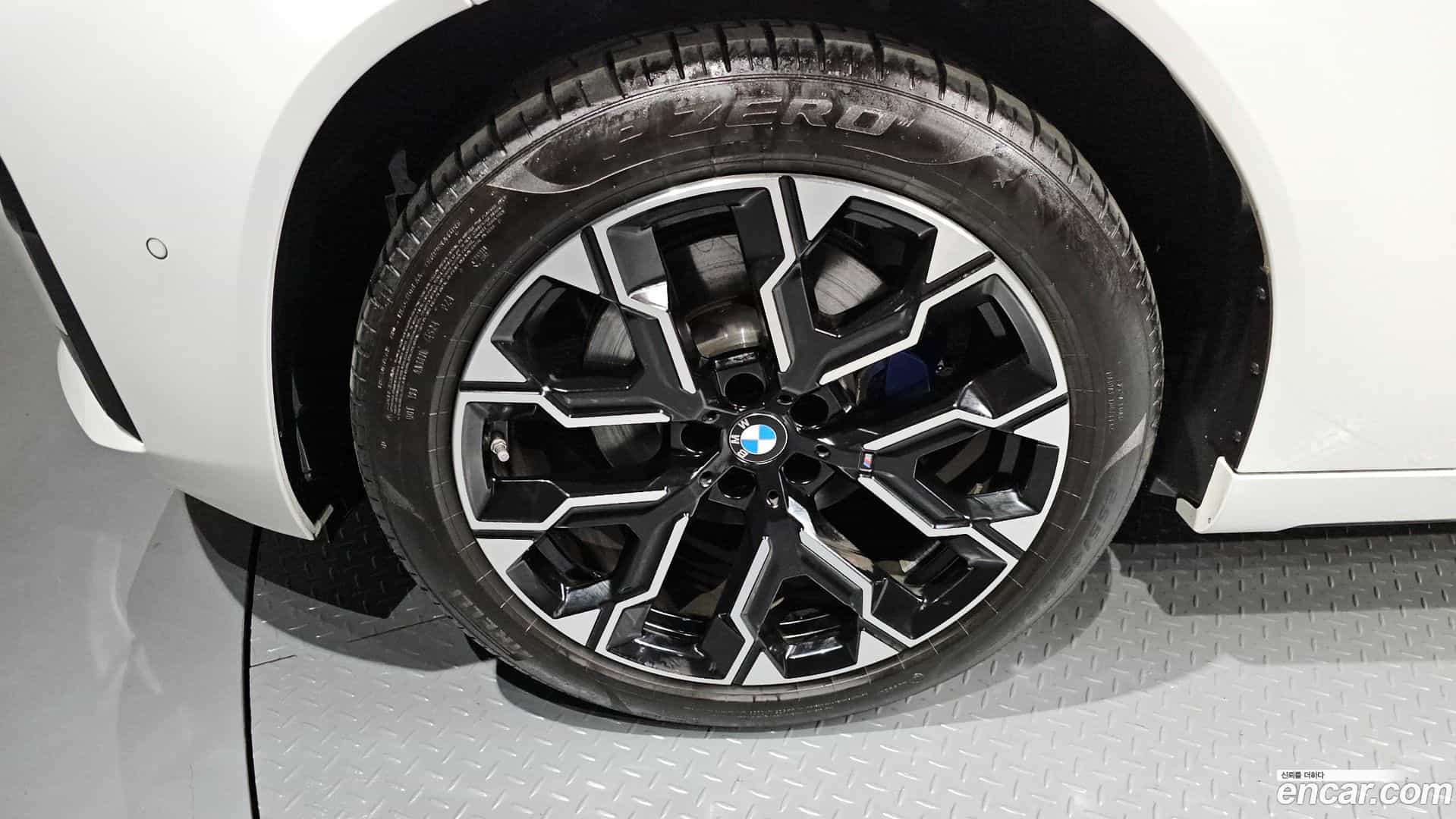 X3 BMW 2025.10-OUTER-005