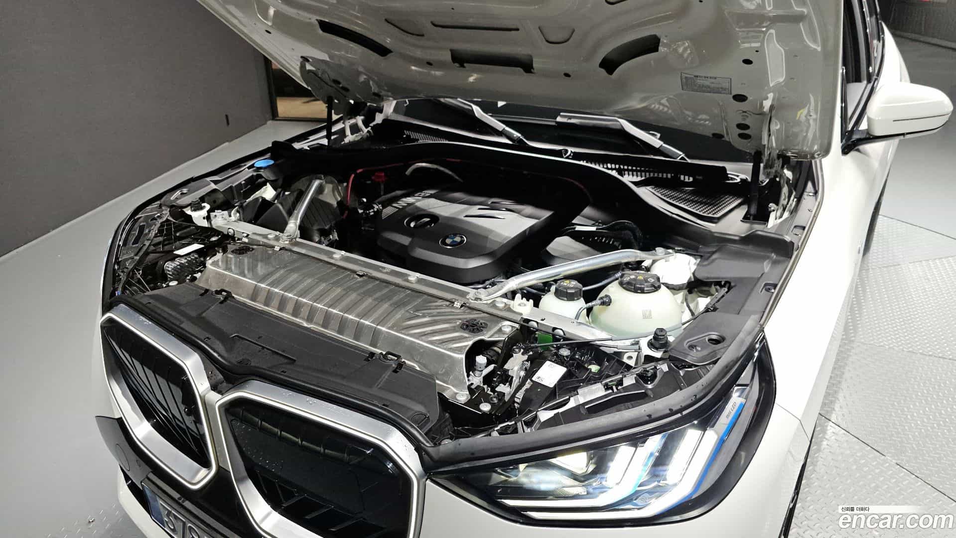 X3 BMW 2025.10-OUTER-006