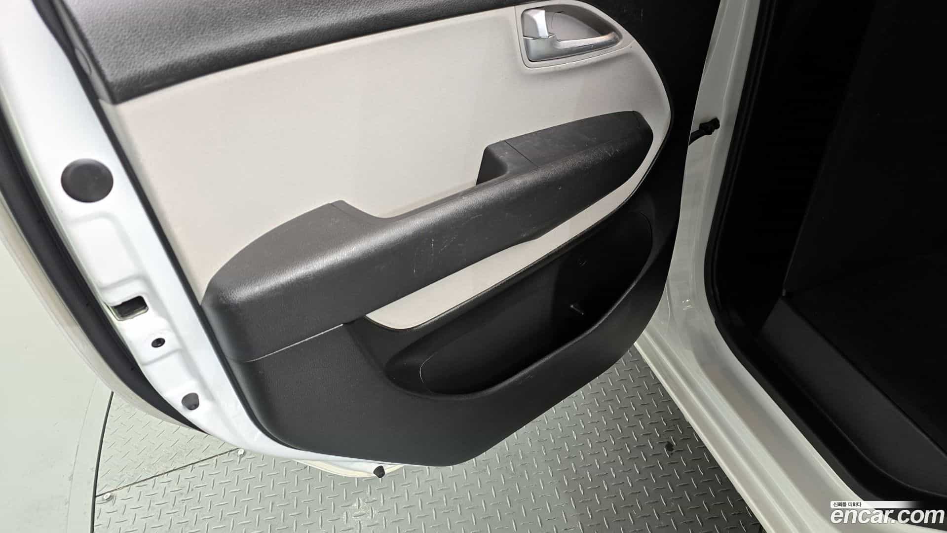 RAY Kia 2022.0-INNER-035