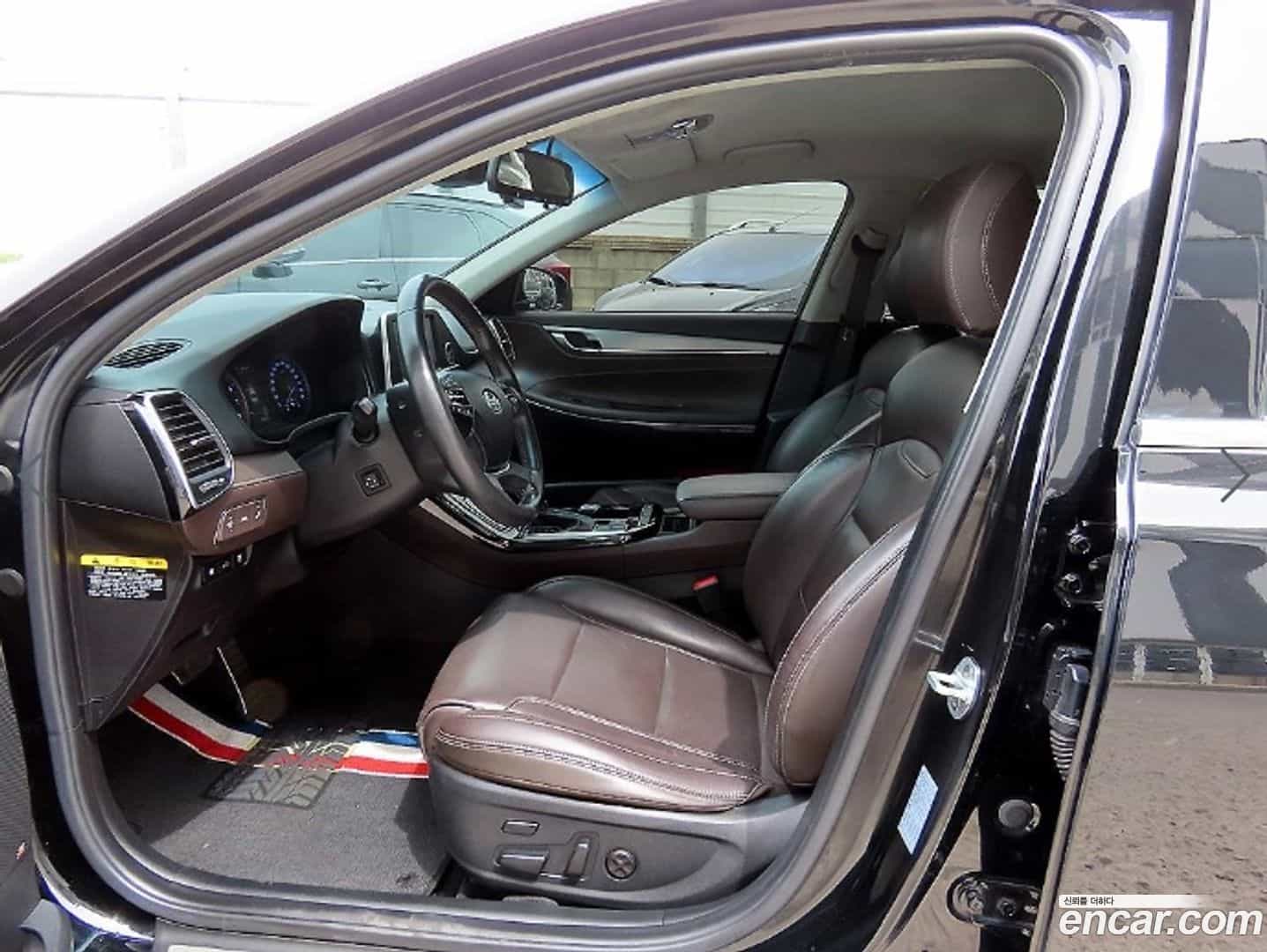 Grandeur Hyundai 2018.4-OUTER-005
