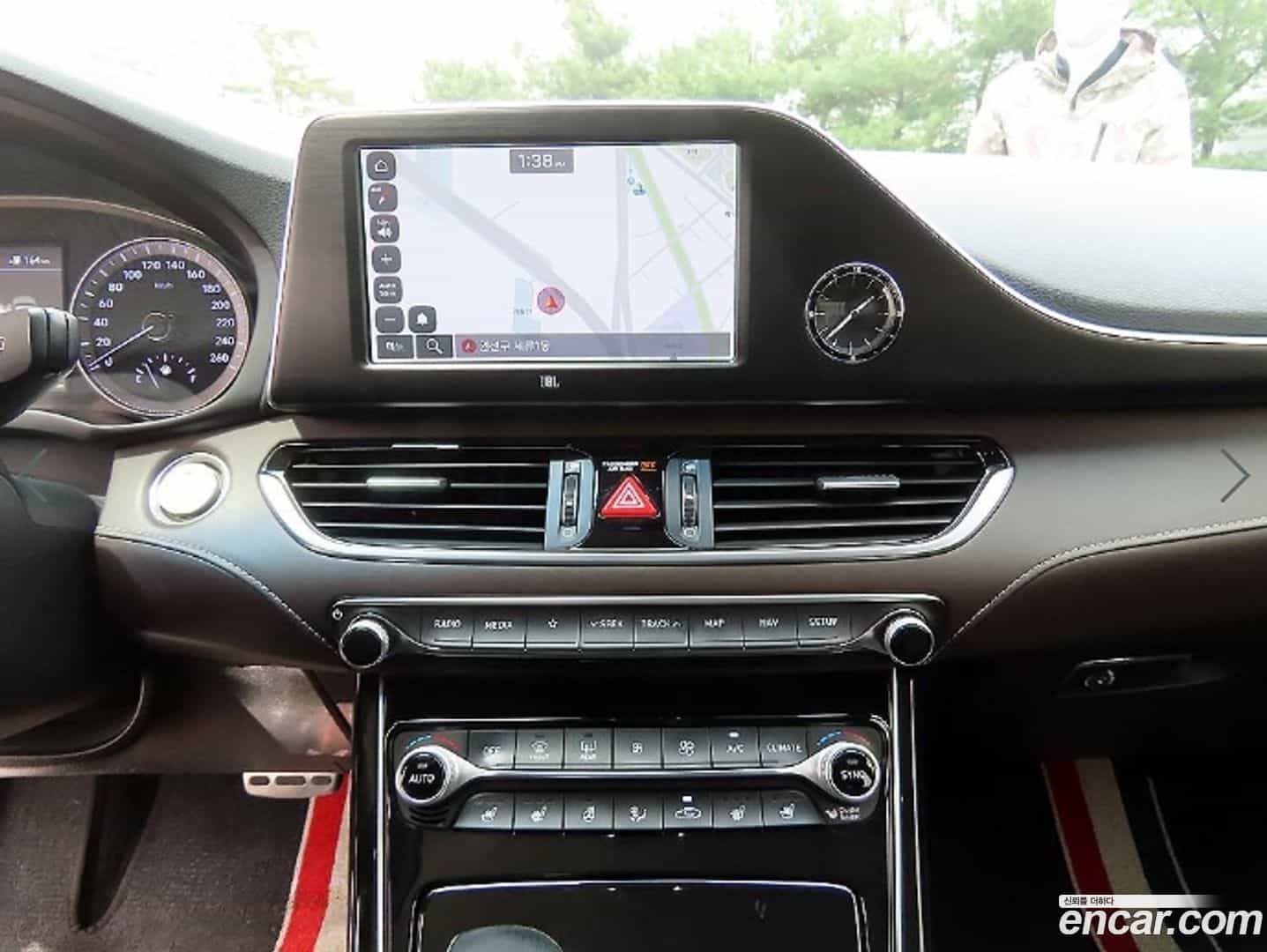 Grandeur Hyundai 2018.4-OPTION-017