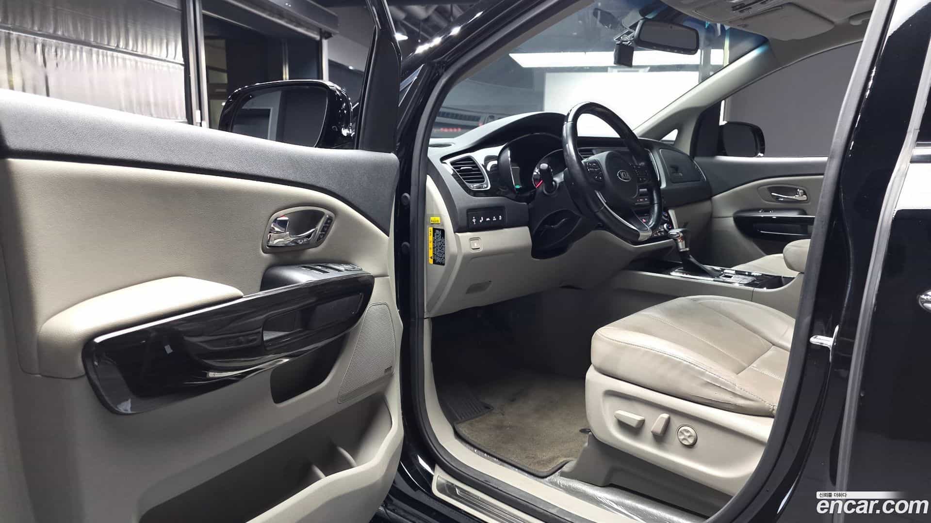 Canival Kia 2018.10-INNER-010