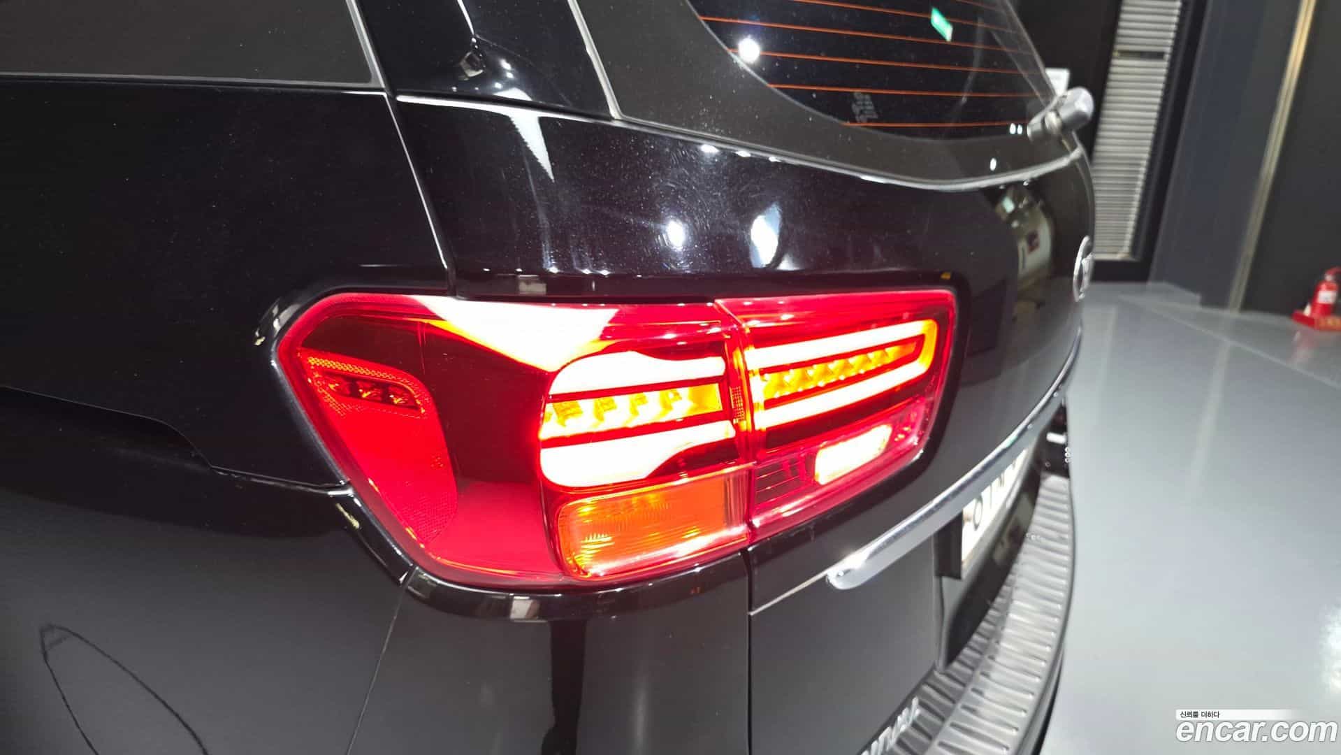 Canival Kia 2018.10-OUTER-033