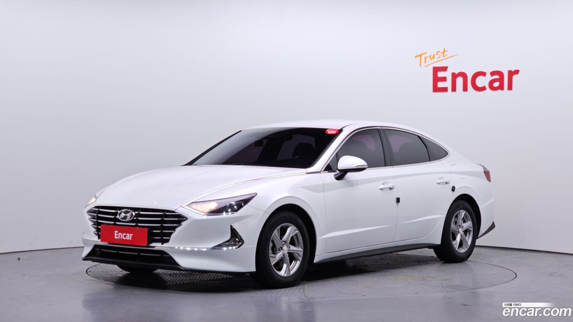 Main__Slider__Photo:Sonata Hyundai 2019.3-0