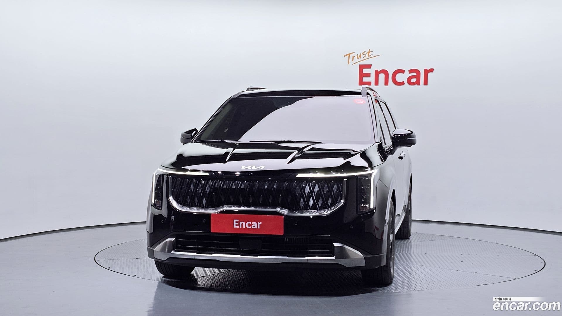 Main__Slider__Photo:Canival Kia 2024.4-2
