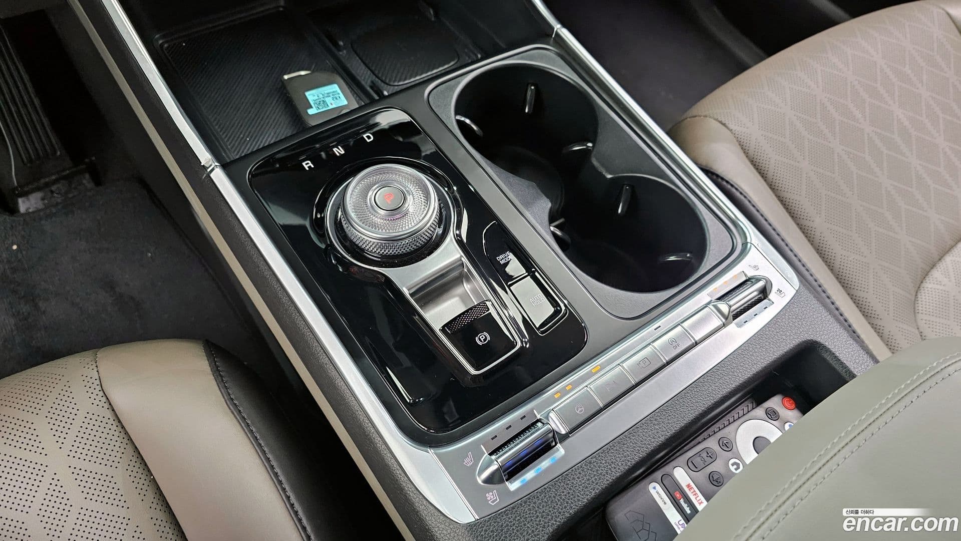 Main__Slider__Photo:Canival Kia 2024.4-8