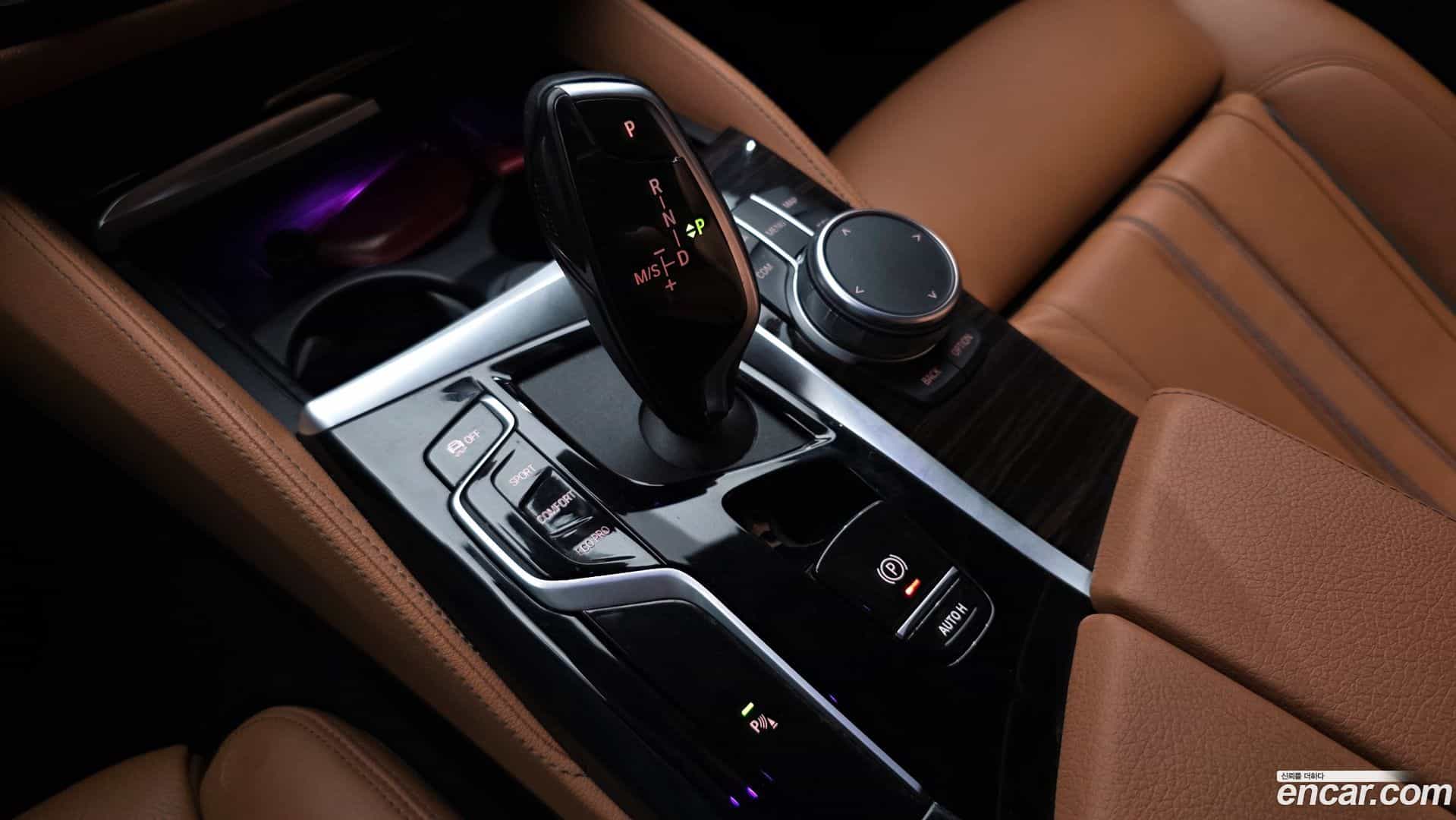 5-Series BMW 2020.9-INNER-009