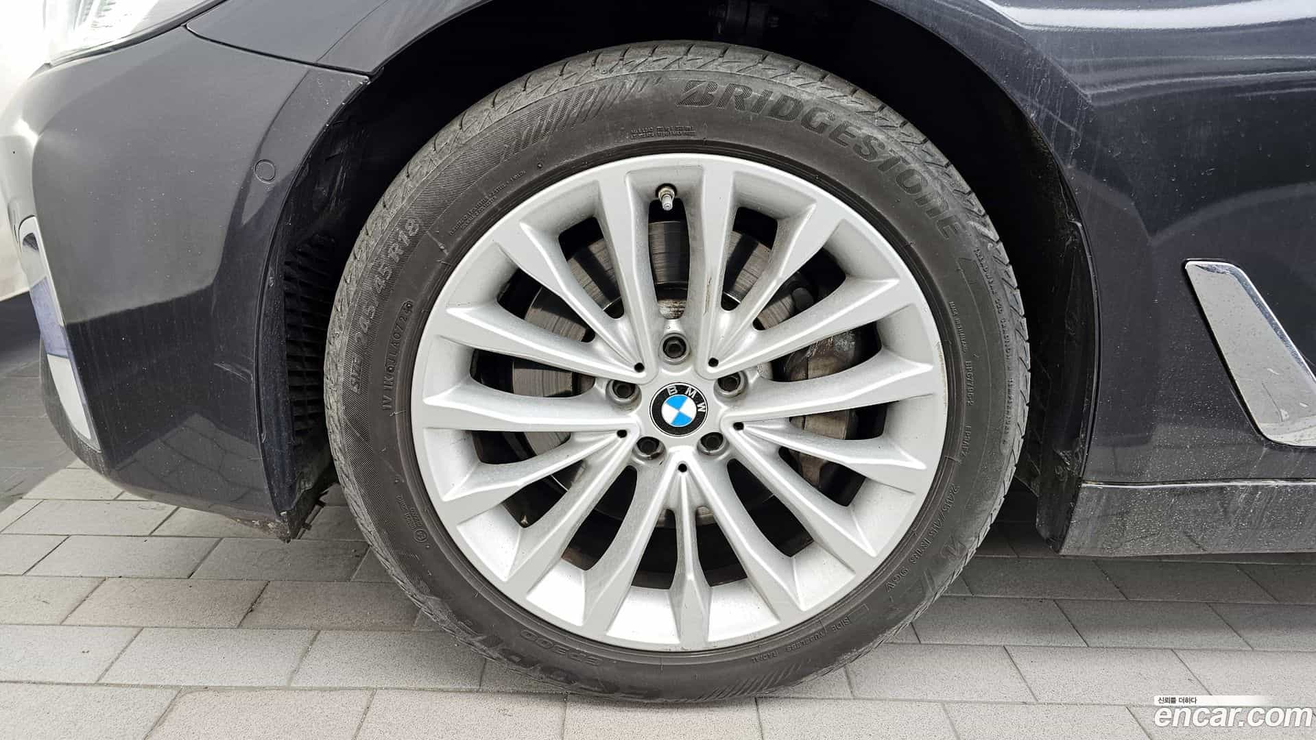 5-Series BMW 2022.1-OUTER-005