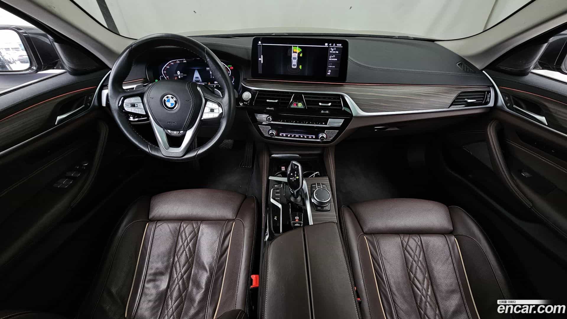 5-Series BMW 2022.1-INNER-007