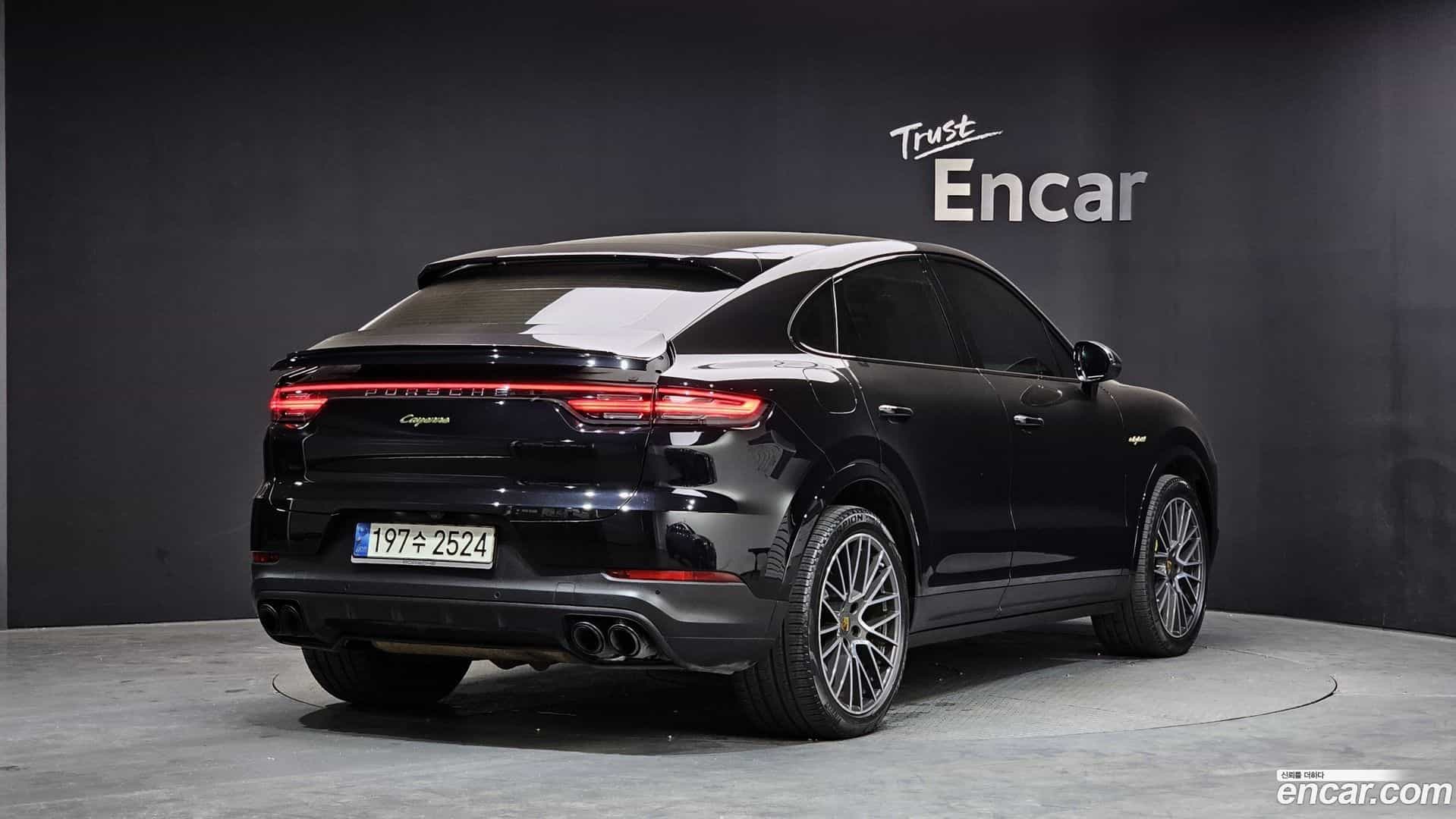 Cayenne Porsche 2021.4-OUTER-002