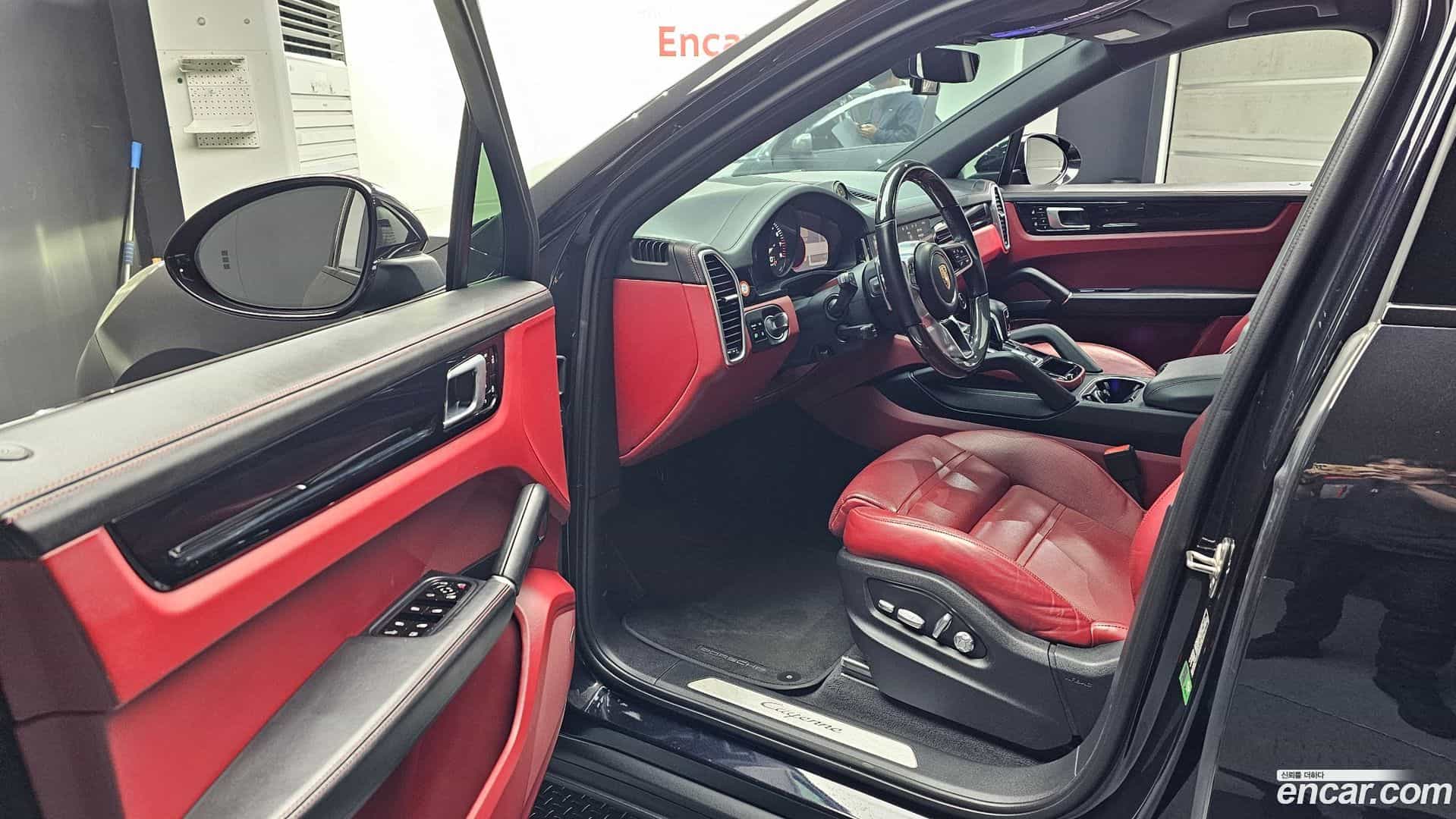 Cayenne Porsche 2021.4-INNER-010
